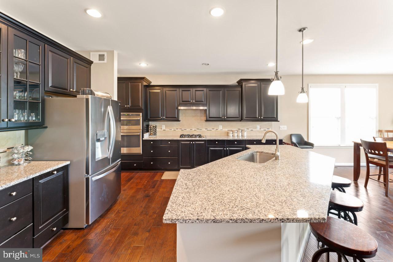 EMBREY MILL - Residential