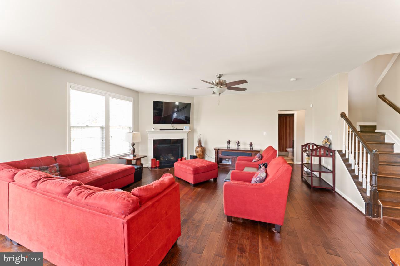 EMBREY MILL - Residential