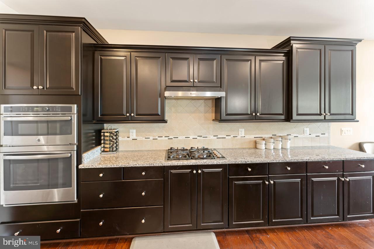 EMBREY MILL - Residential