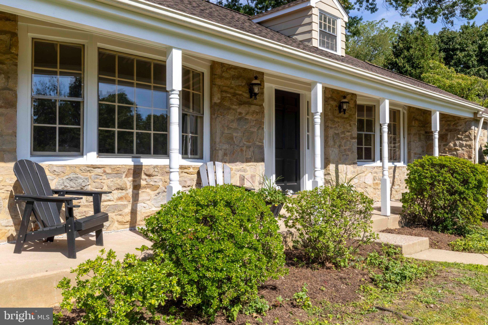 1051 KIPLING ROAD