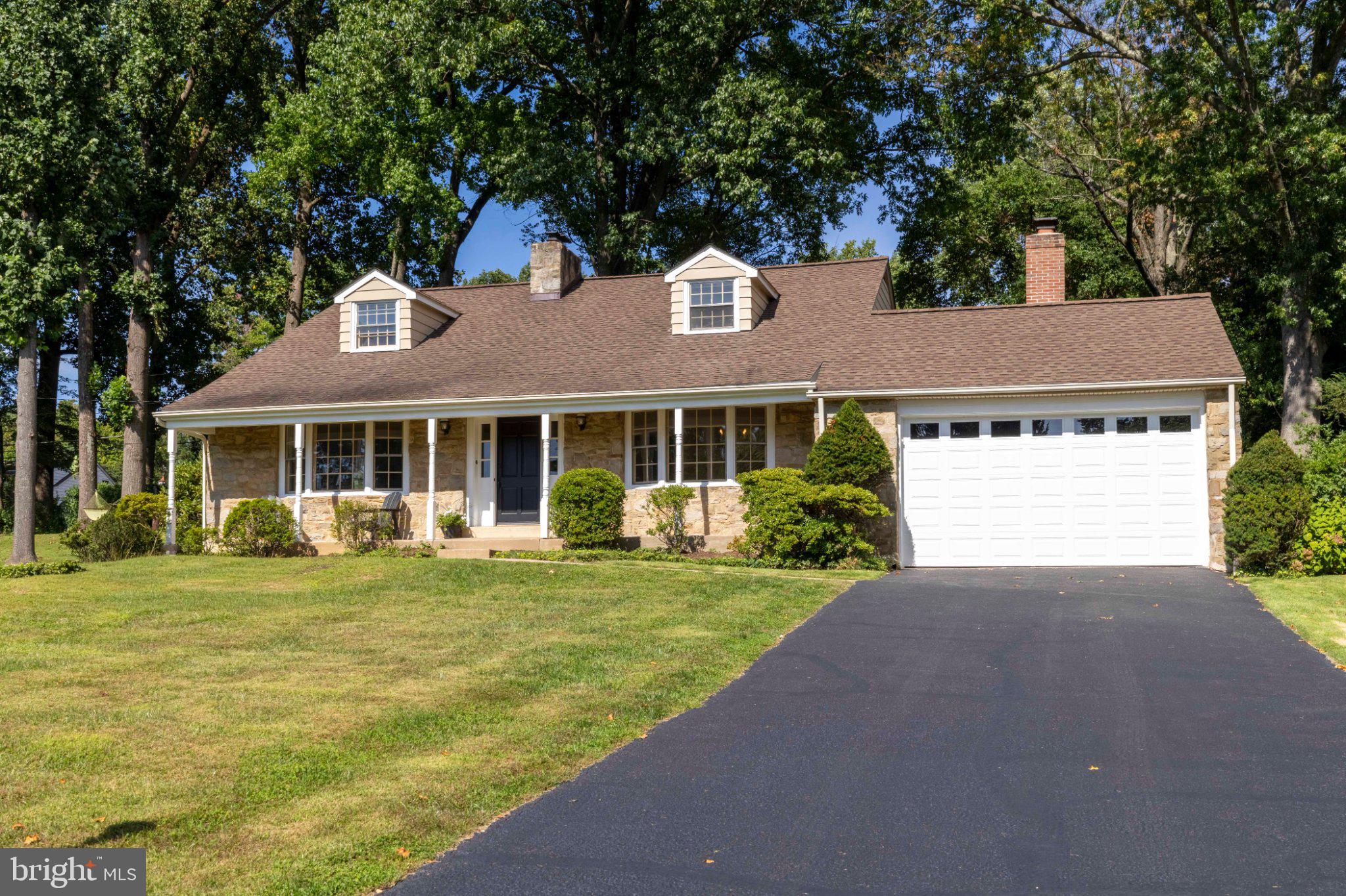 1051 KIPLING ROAD