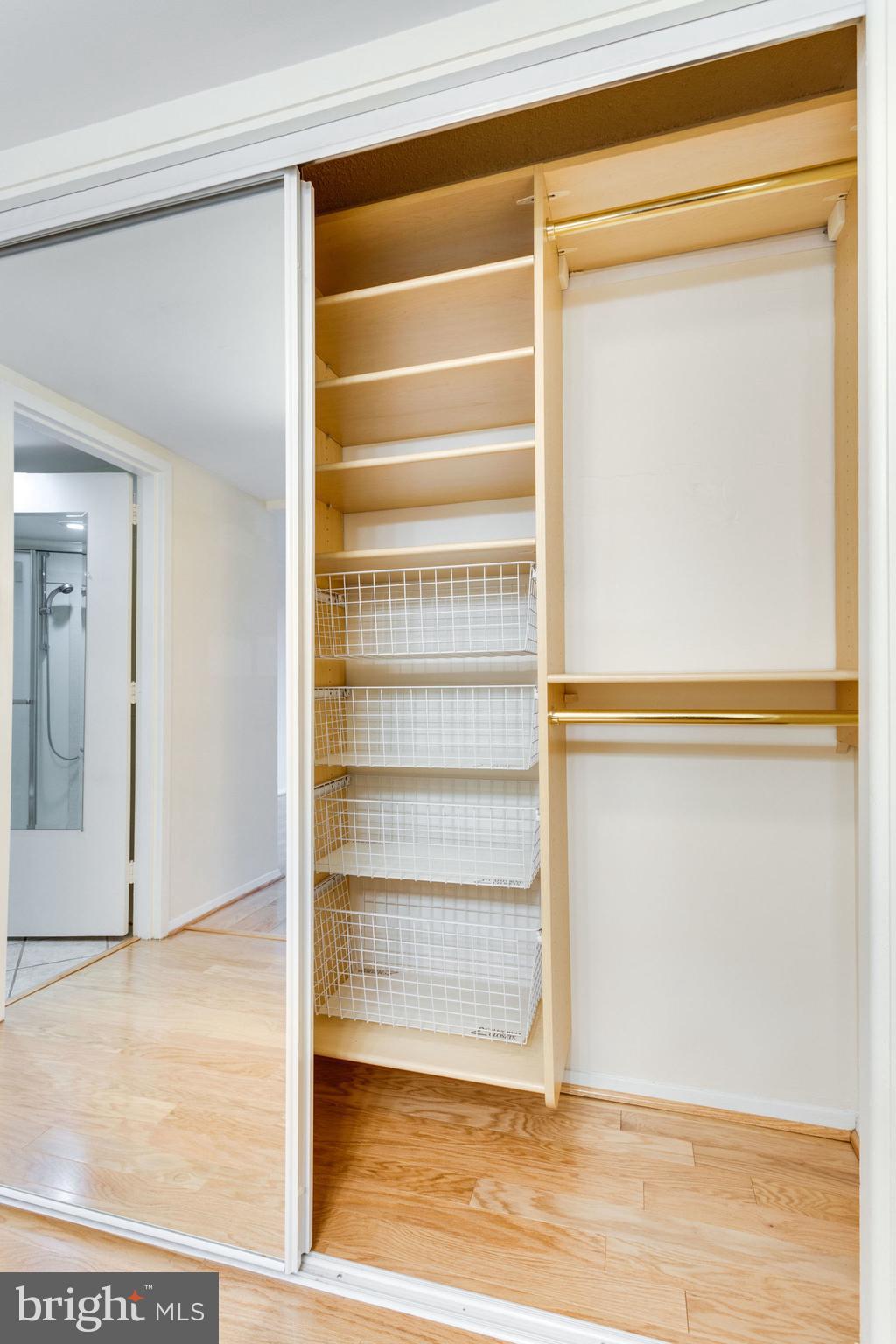 TOWER VILLAS - Residential