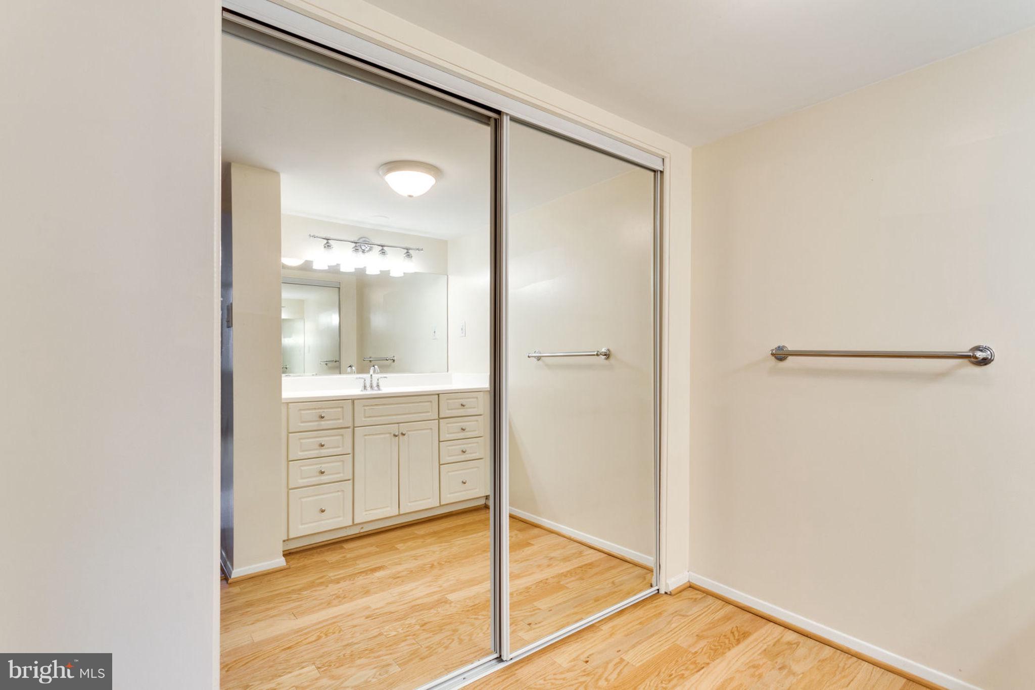 TOWER VILLAS - Residential