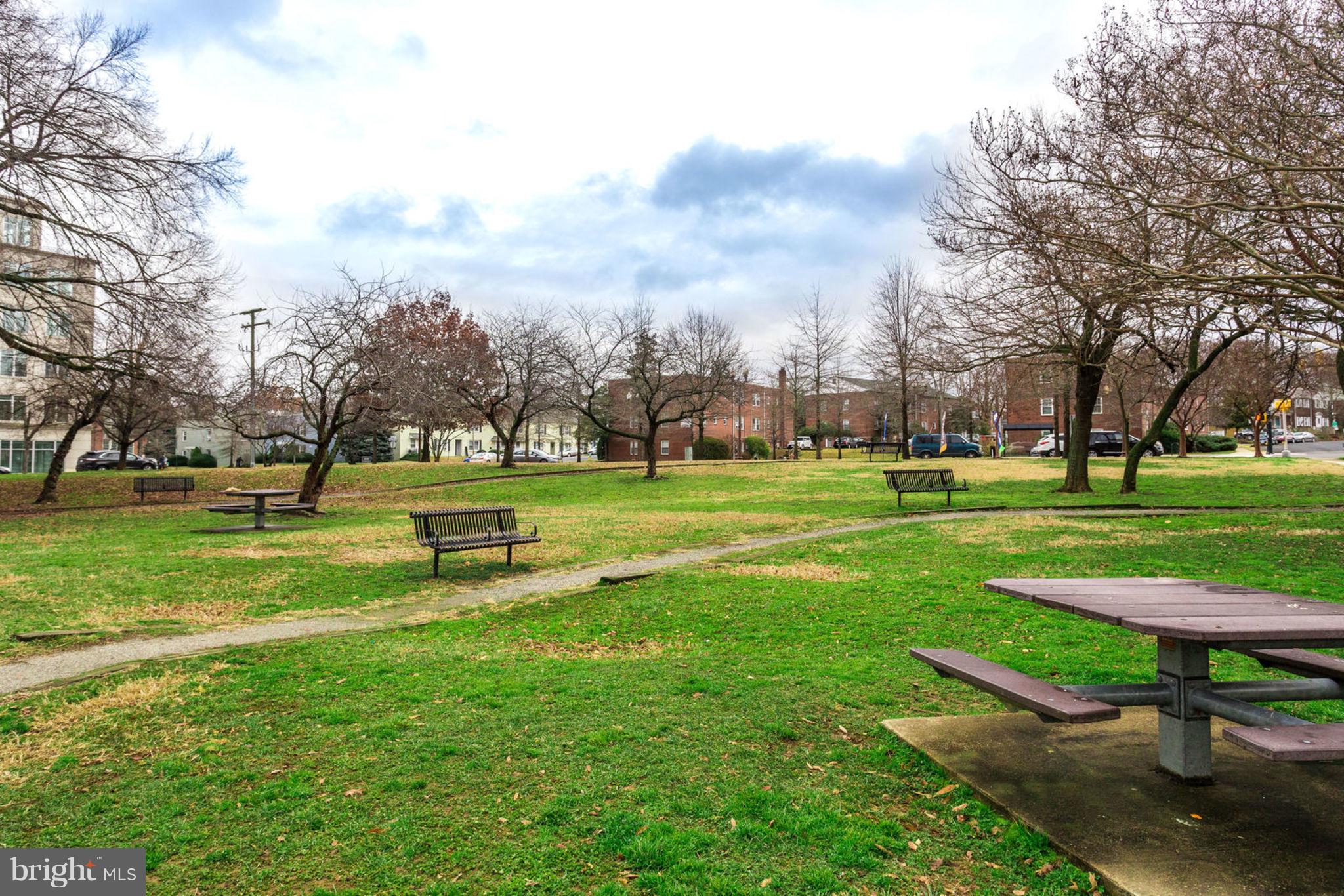 TOWER VILLAS - Residential