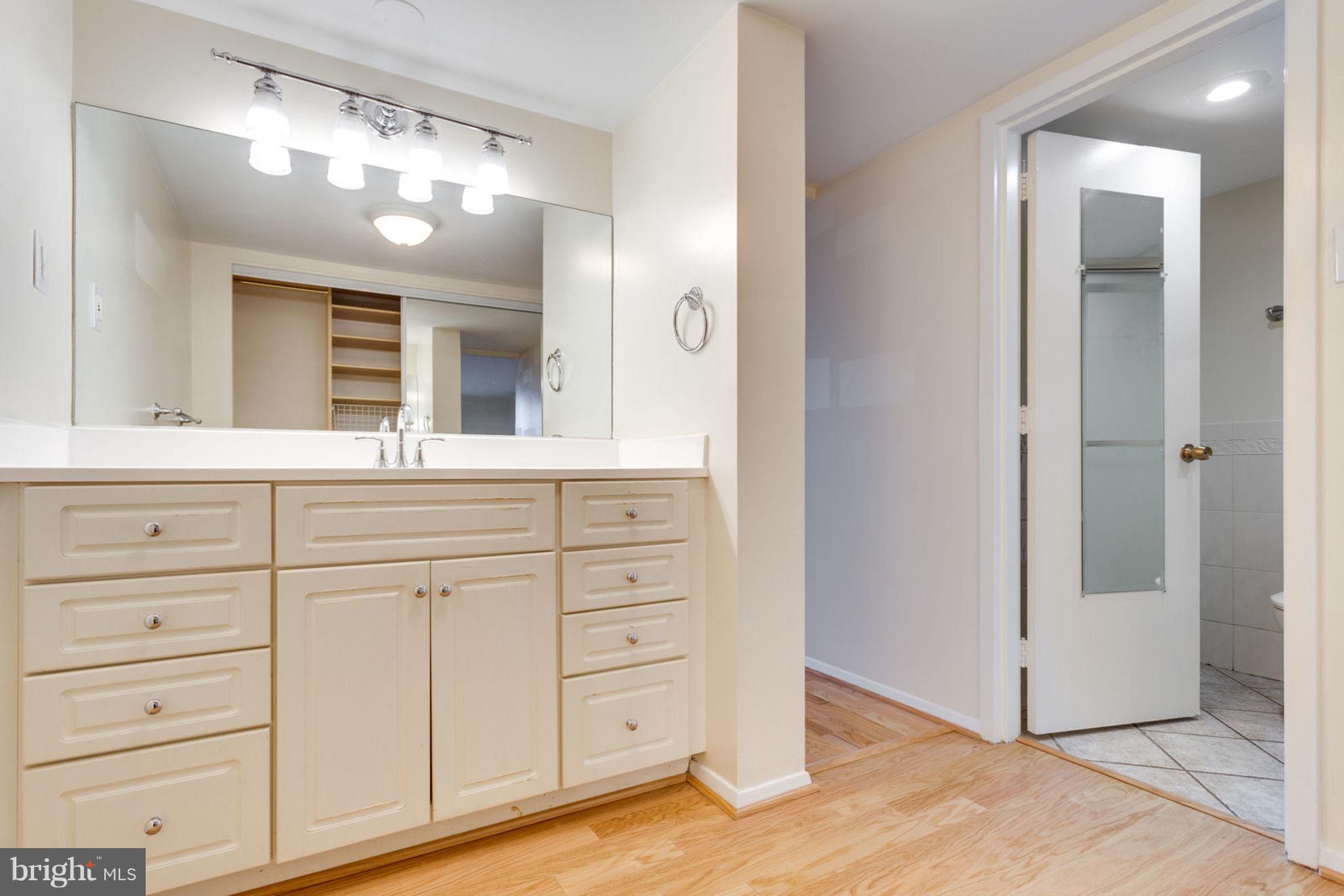 TOWER VILLAS - Residential