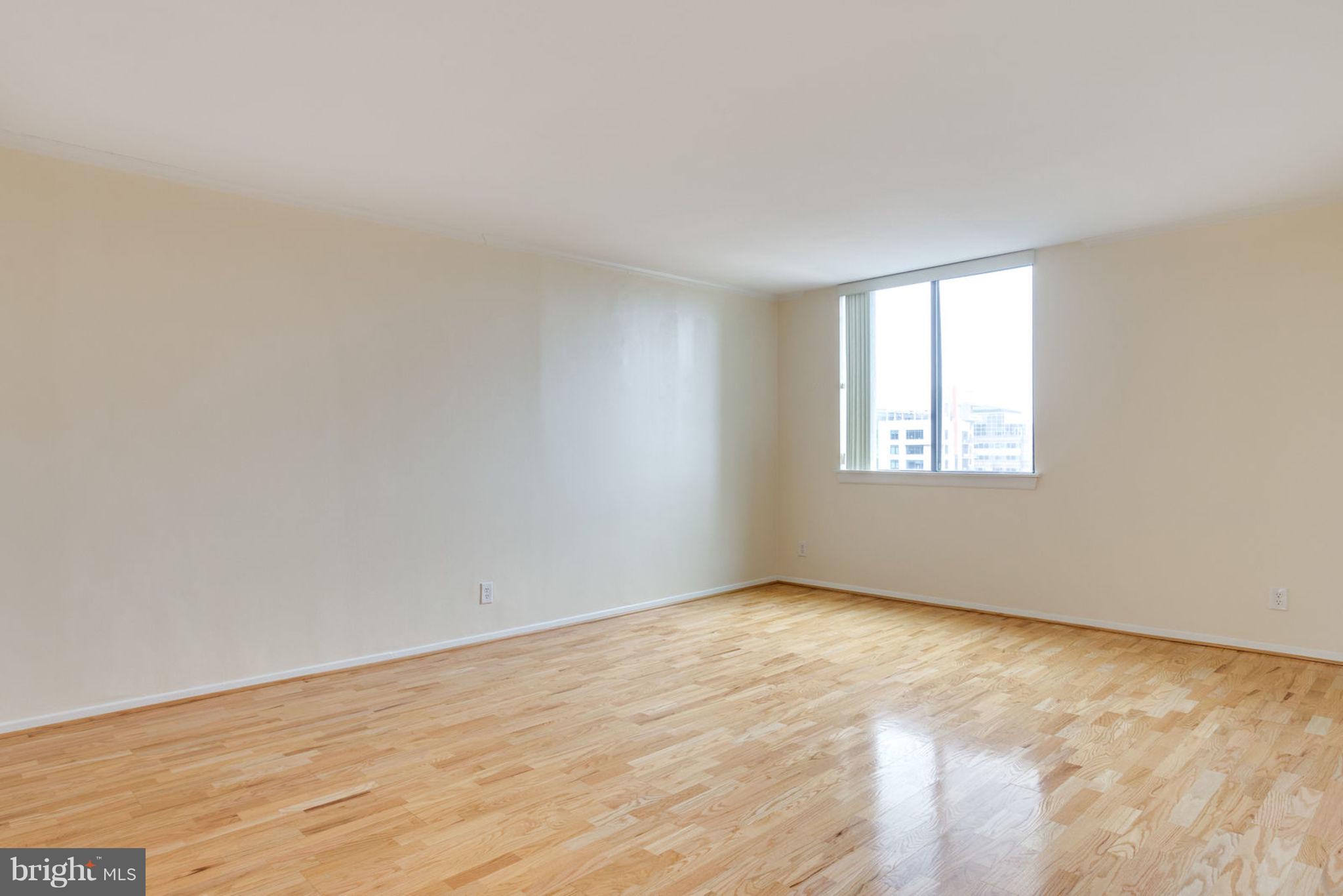 TOWER VILLAS - Residential