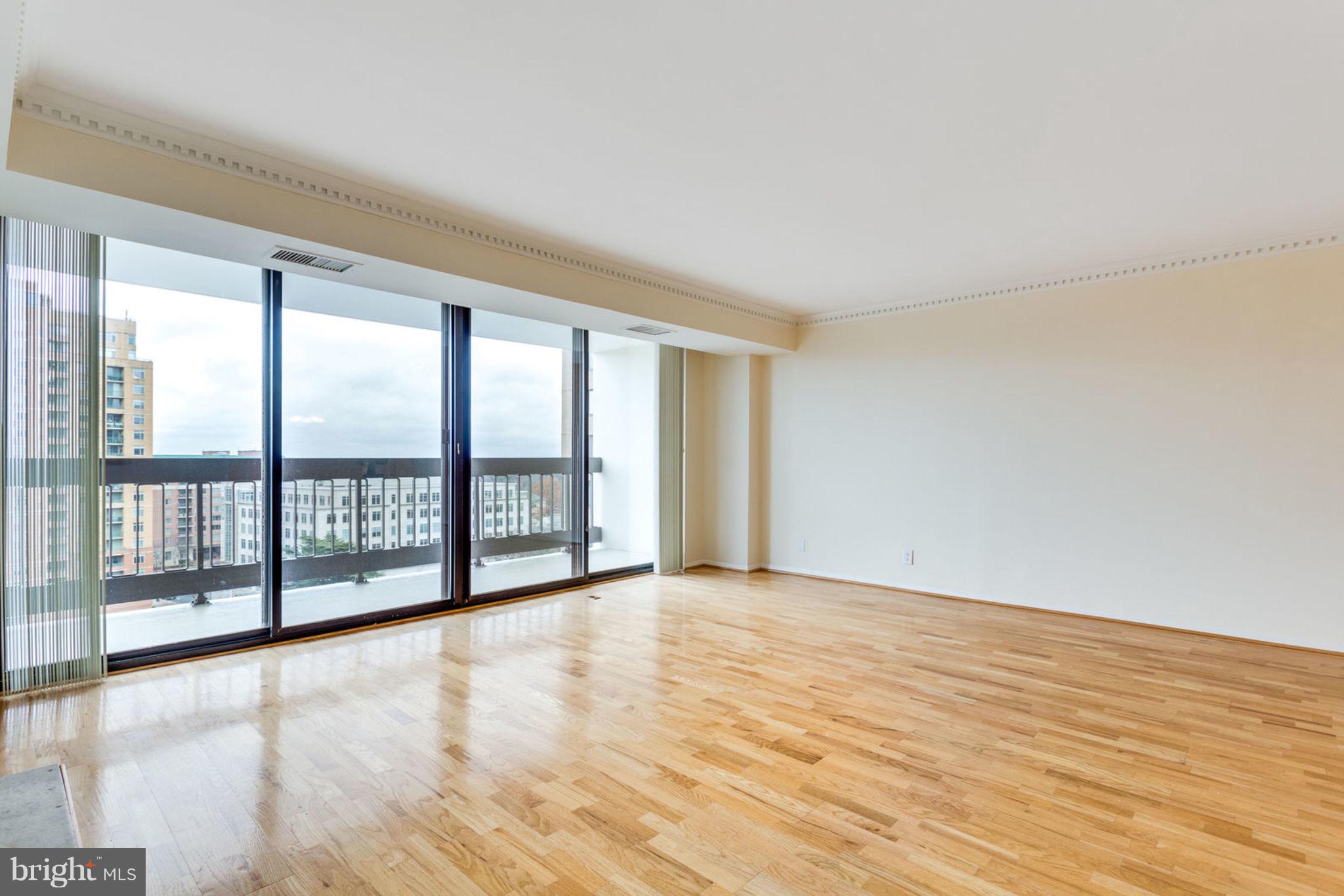 TOWER VILLAS - Residential