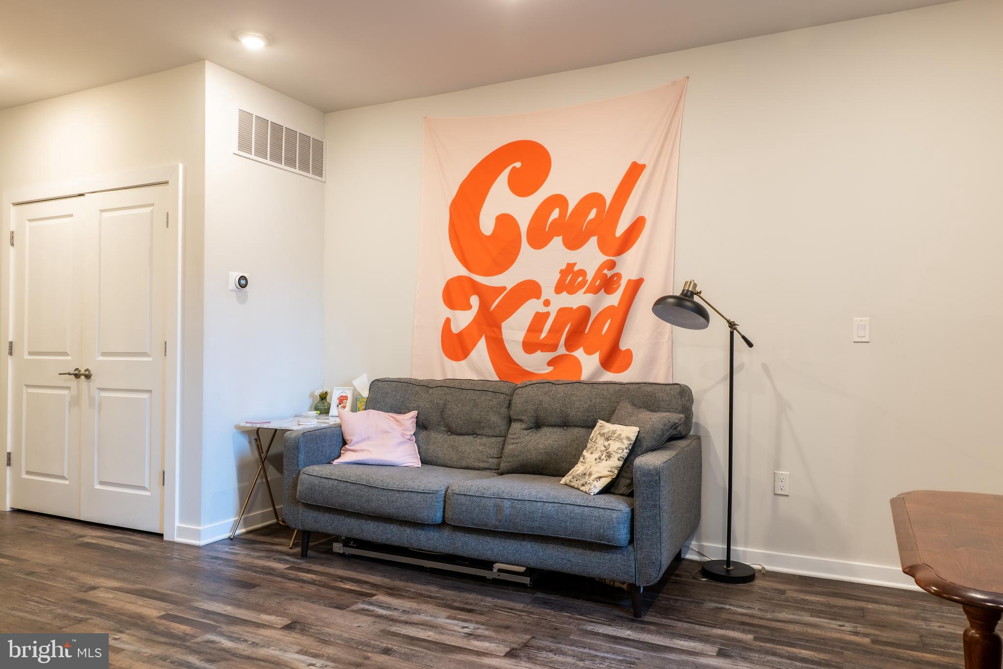 MANTUA - Residential