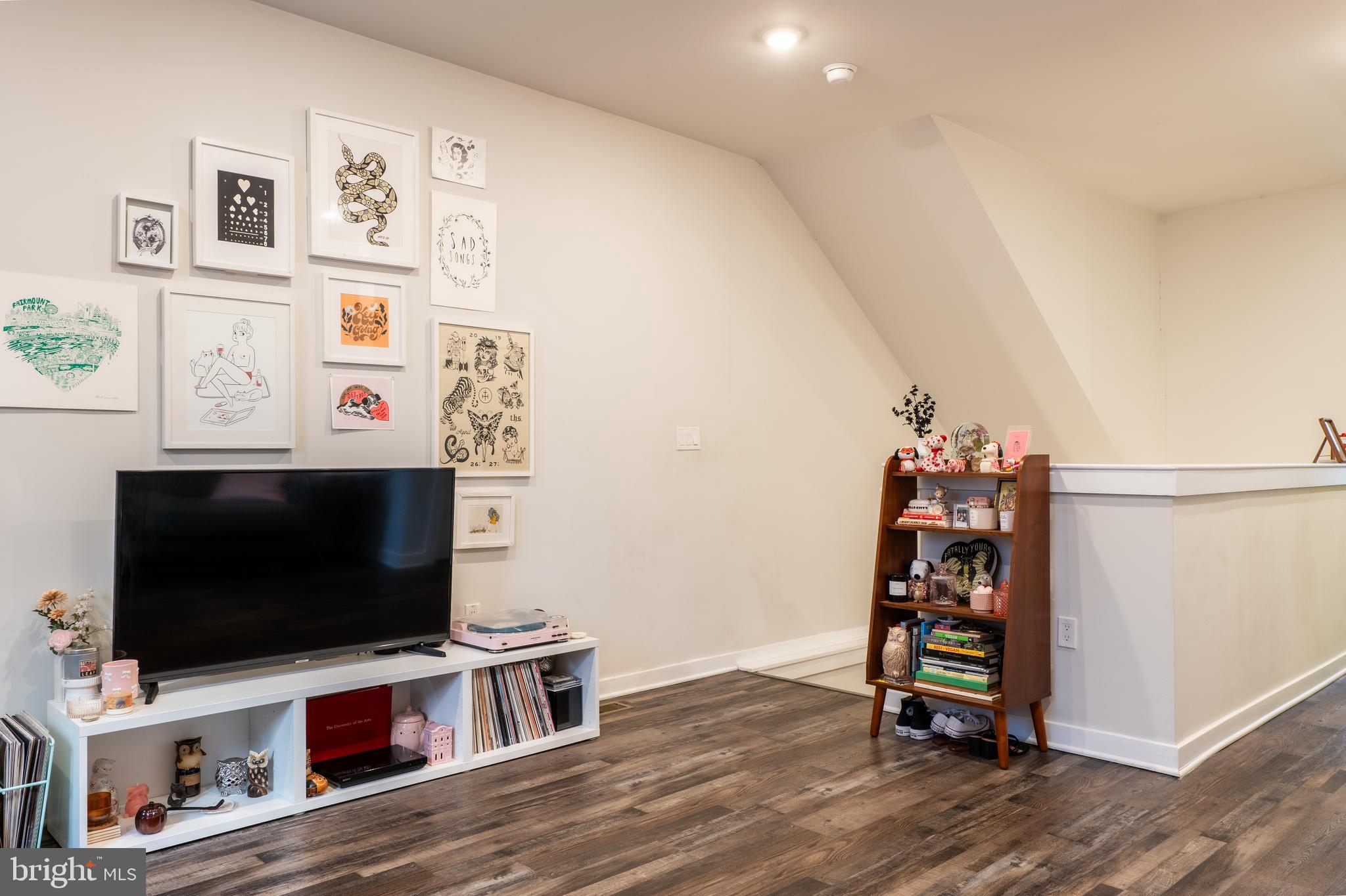 MANTUA - Residential