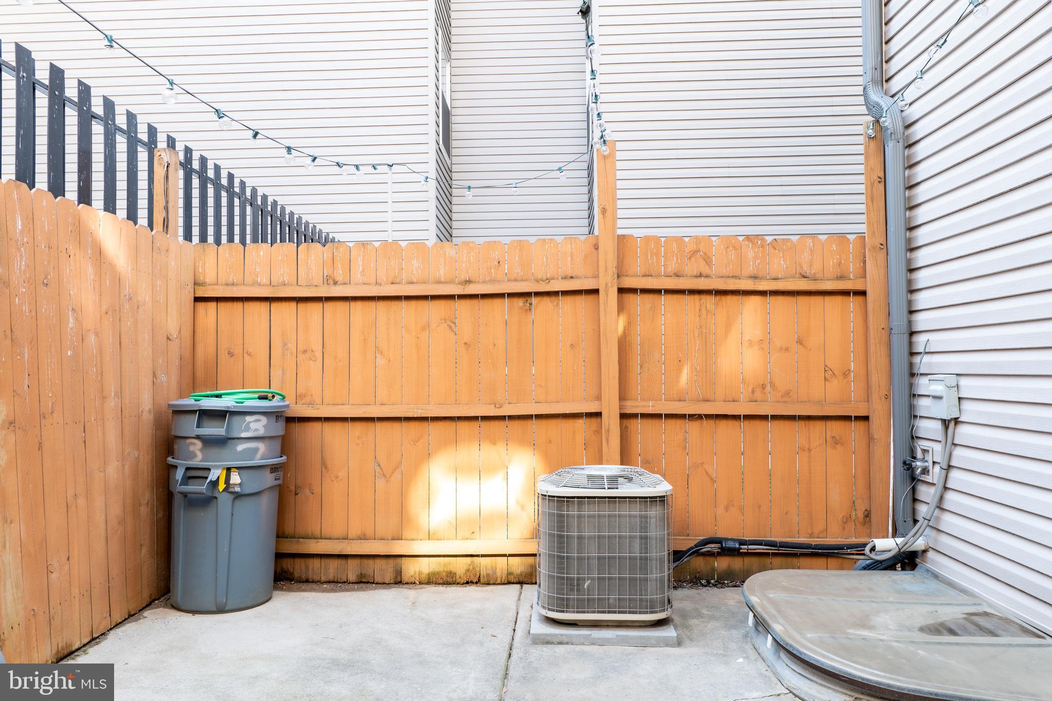 MANTUA - Residential