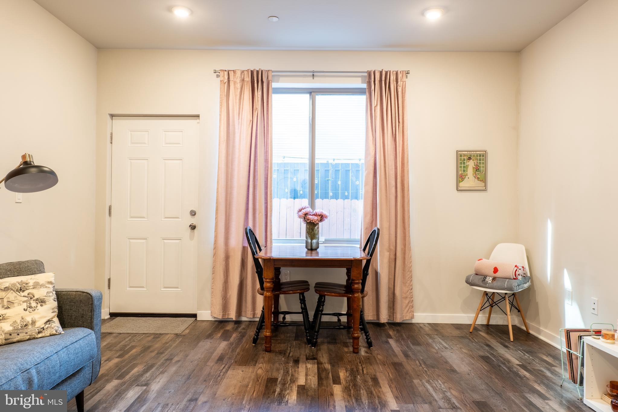 MANTUA - Residential