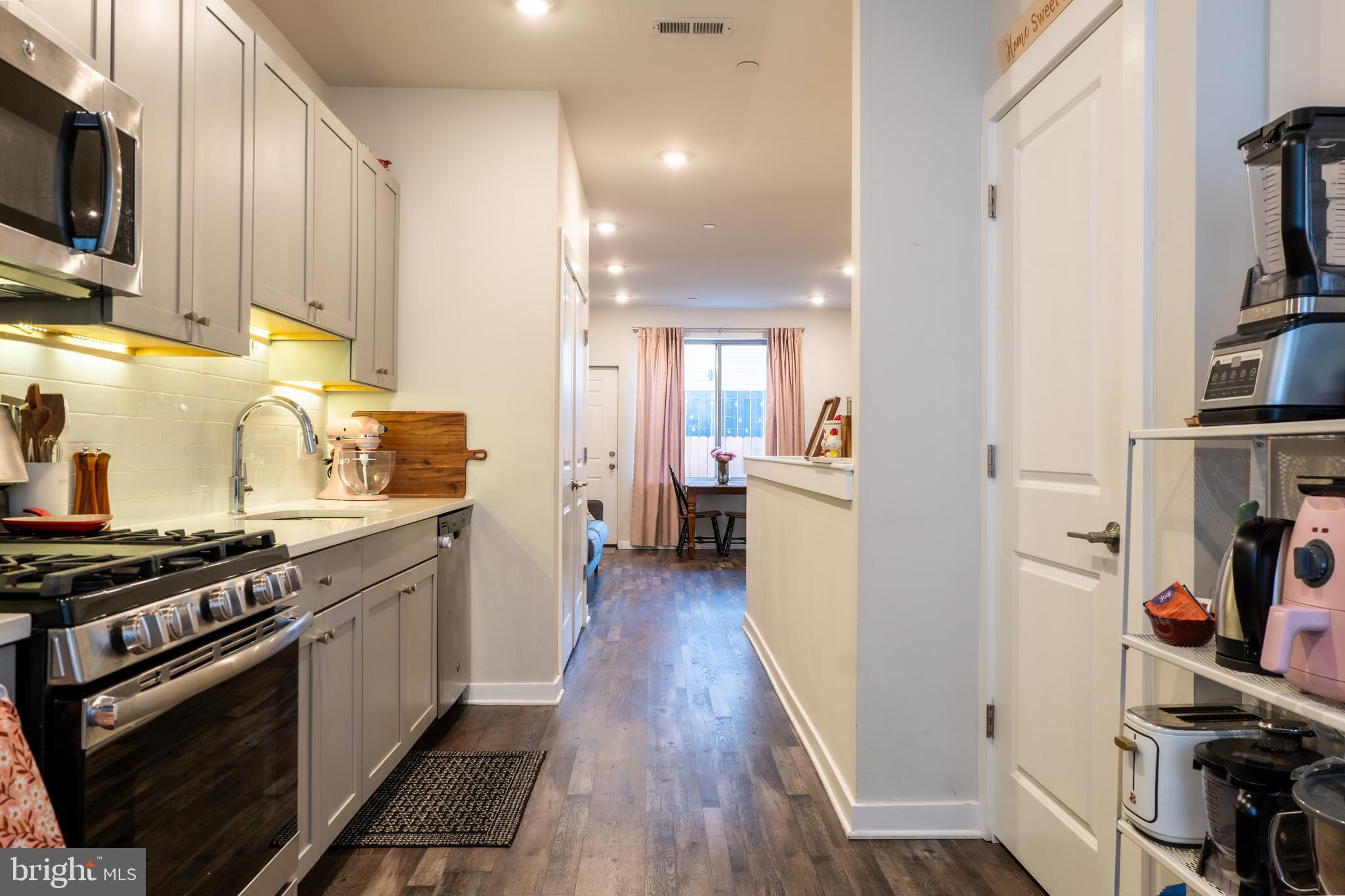 3708 HAVERFORD AVENUE 1