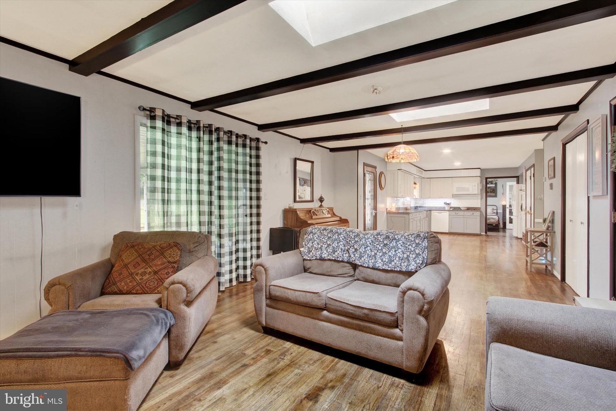 MEADOWBROOK - Residential