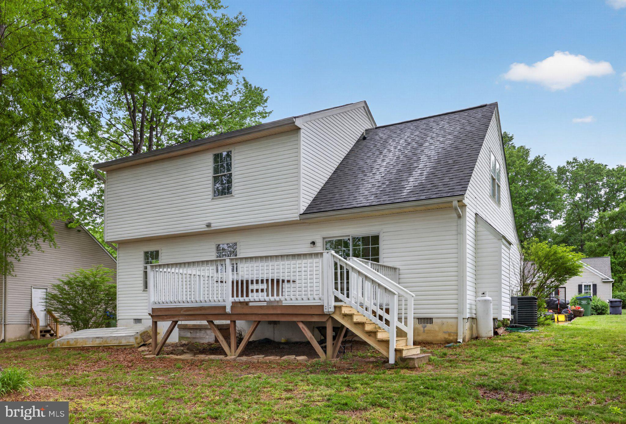 RUFFIN'S POND - Residential