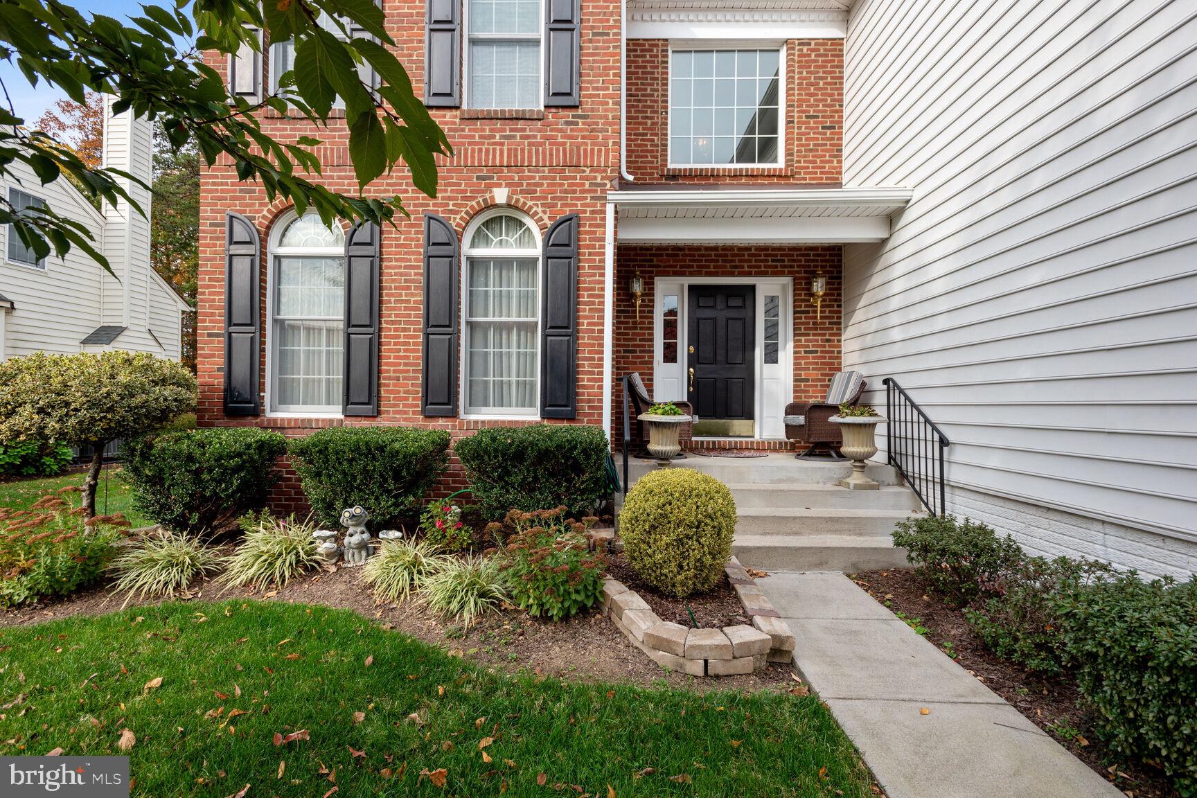 SOUTH RIDING - Residential