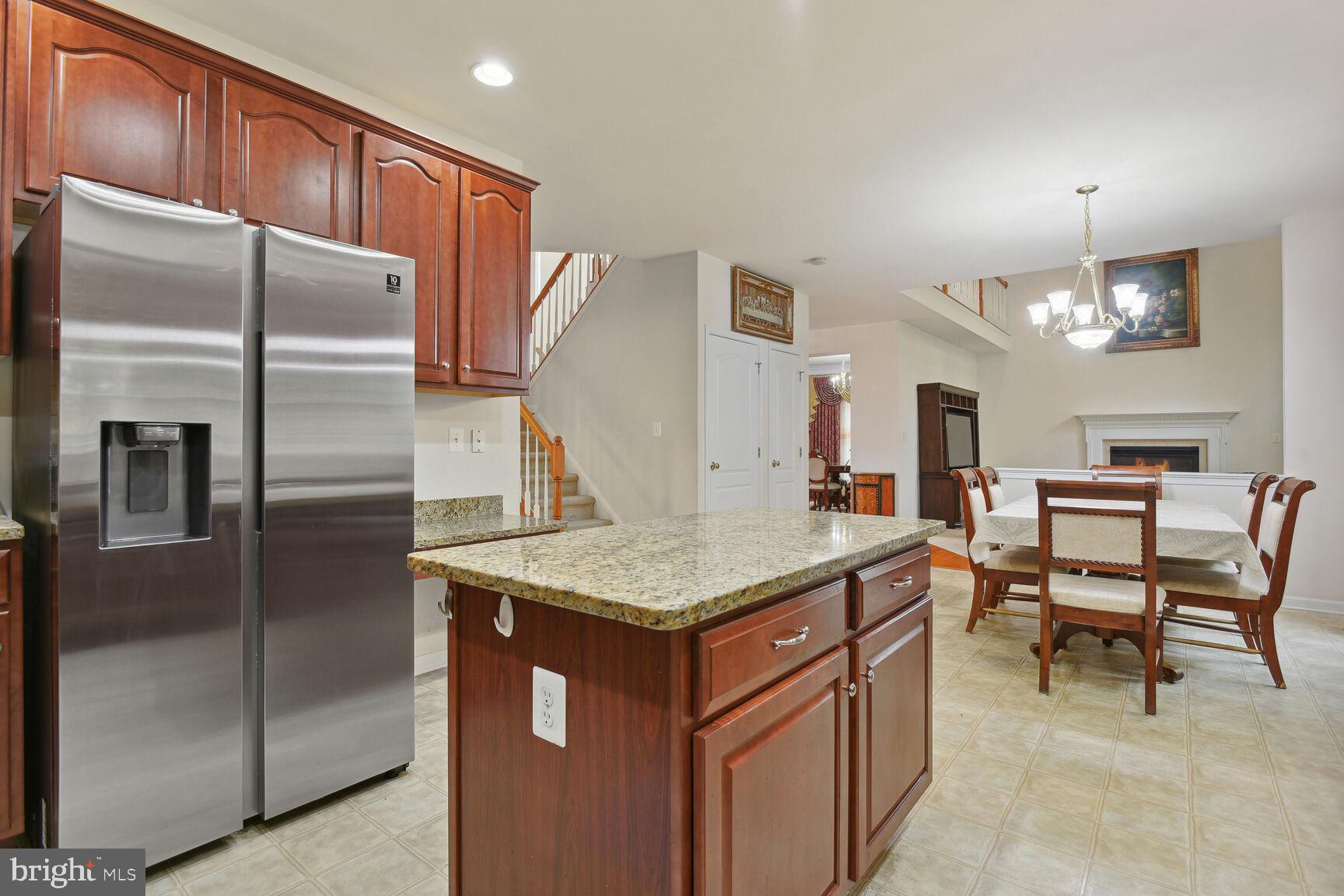 SOUTH RIDING - Residential