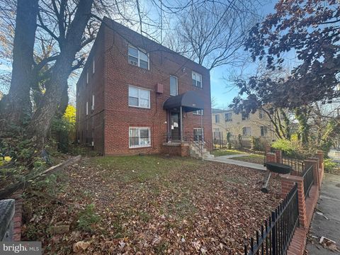 Photo of 411 Atlantic Street SE, WASHINGTON, DC 20032 (MLS # DCDC2240286)