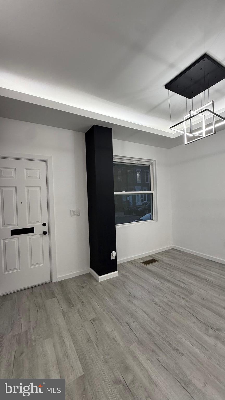207 N 10TH STREET