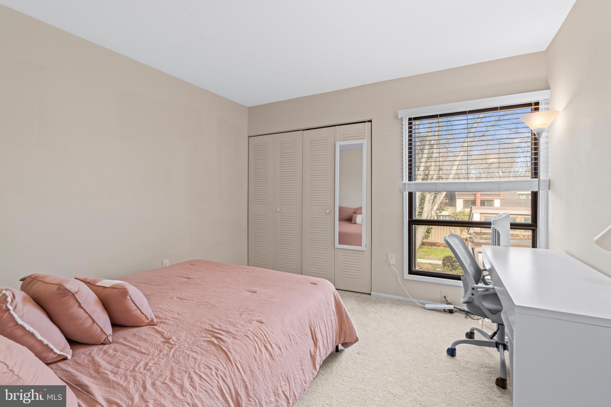 SIERRA VILLAS - Residential