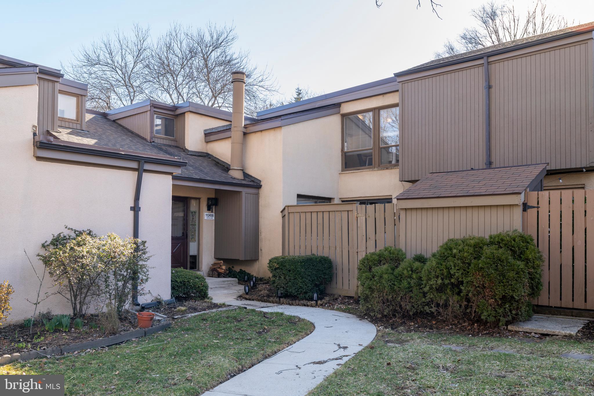 SIERRA VILLAS - Residential