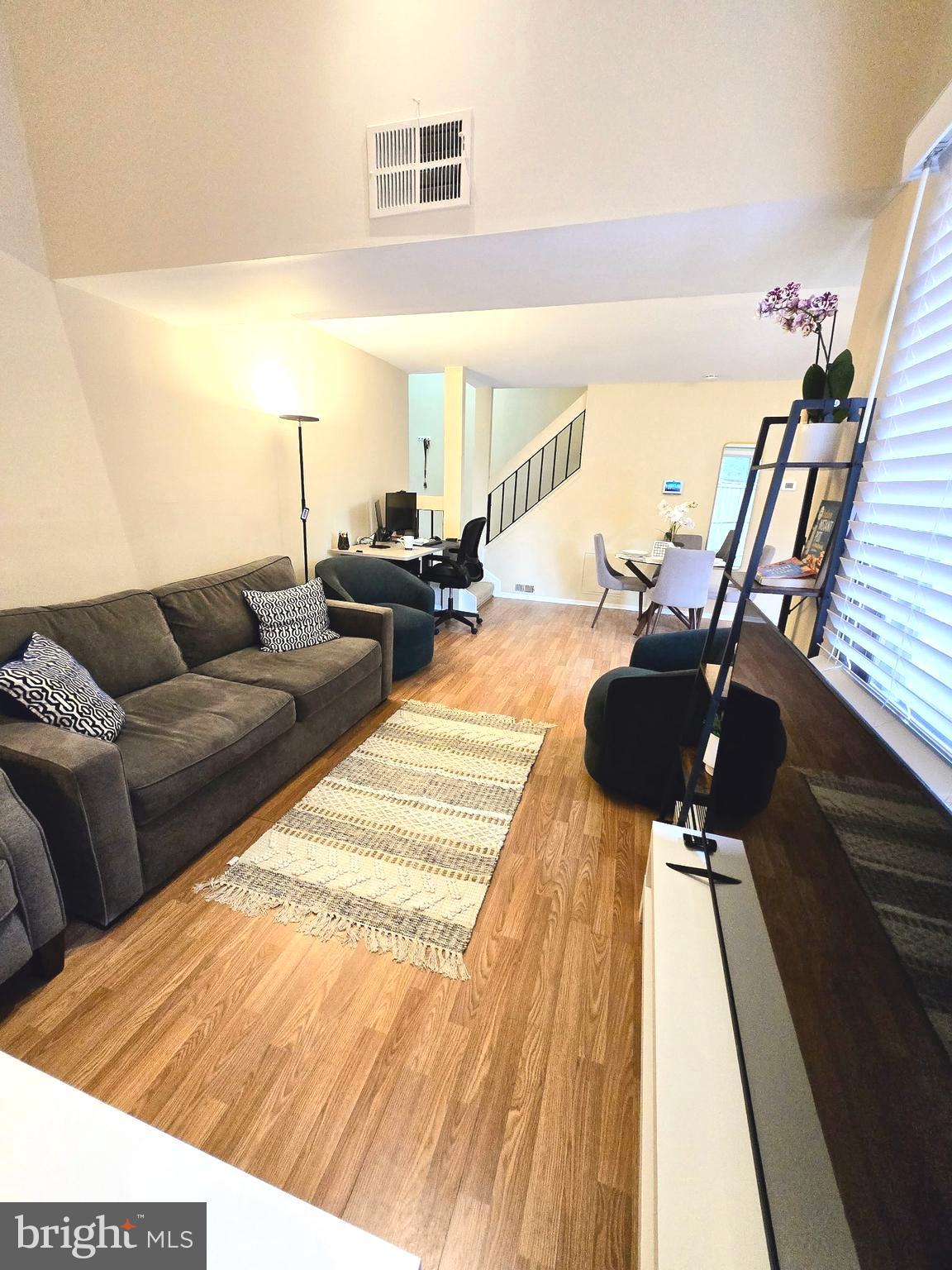 SIERRA VILLAS - Residential