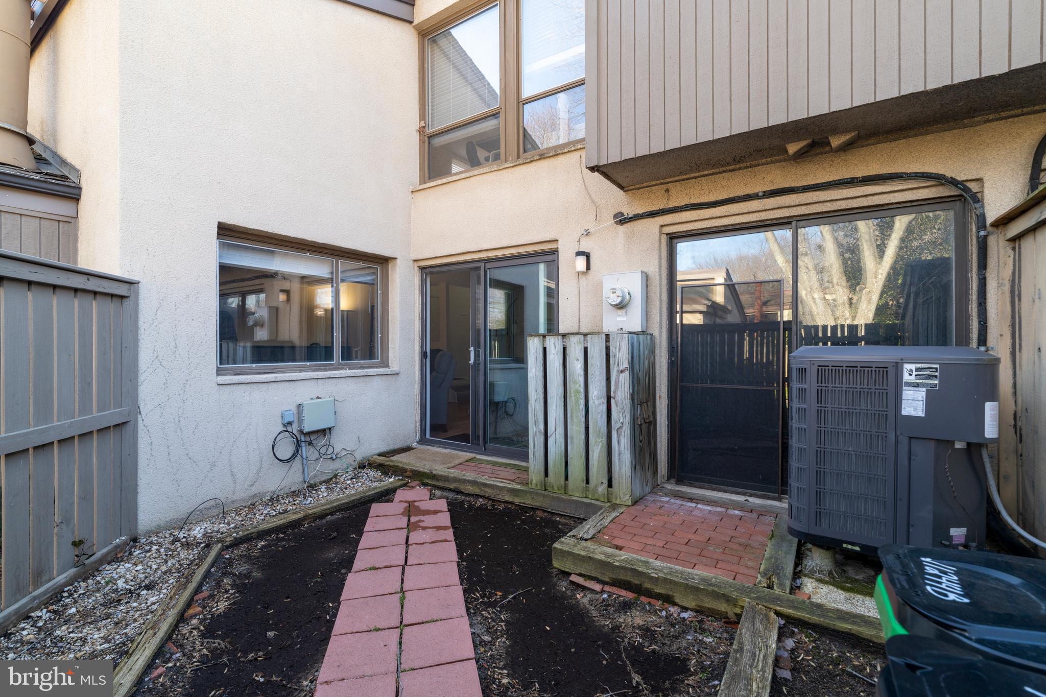 SIERRA VILLAS - Residential