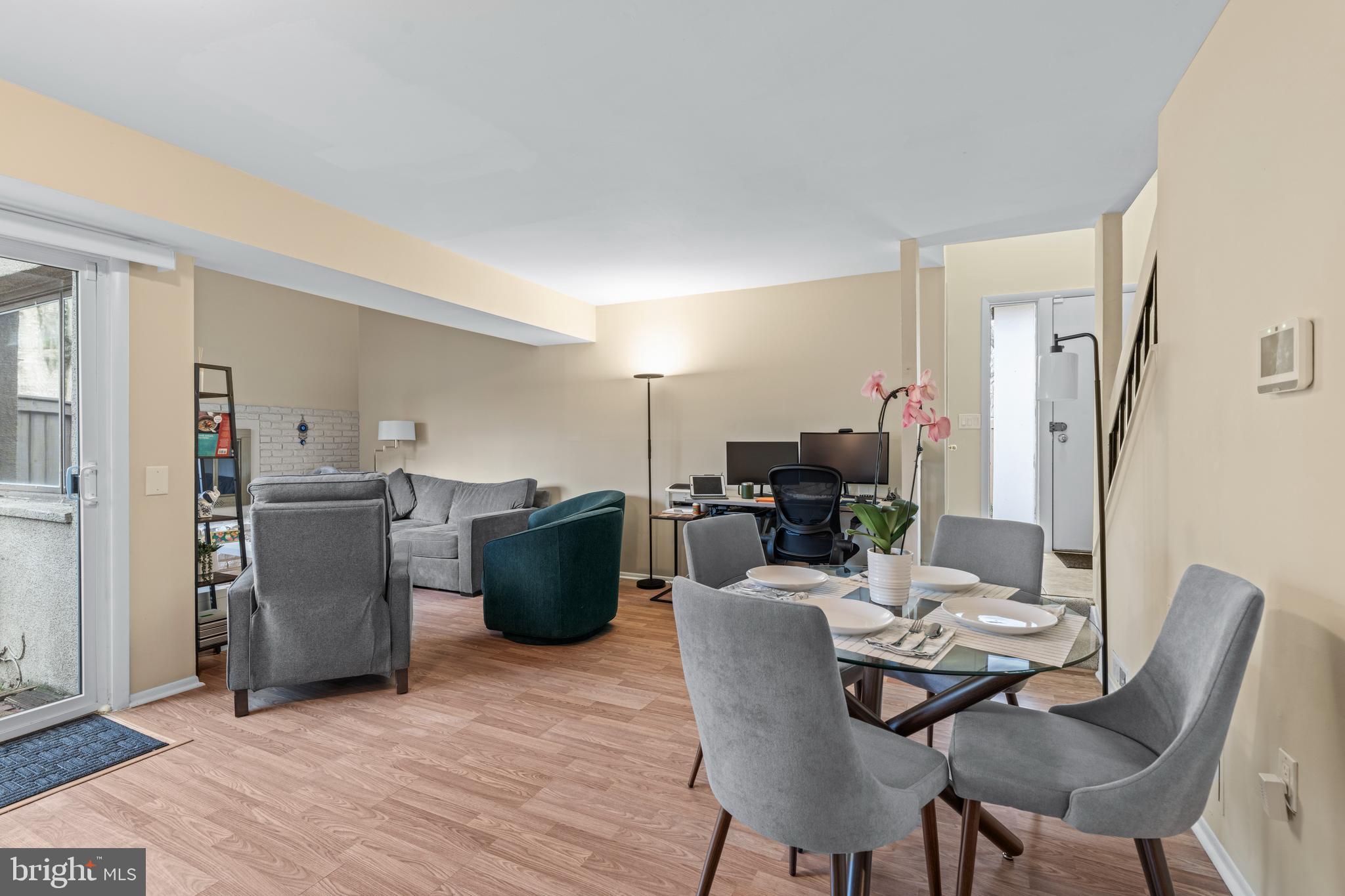 SIERRA VILLAS - Residential