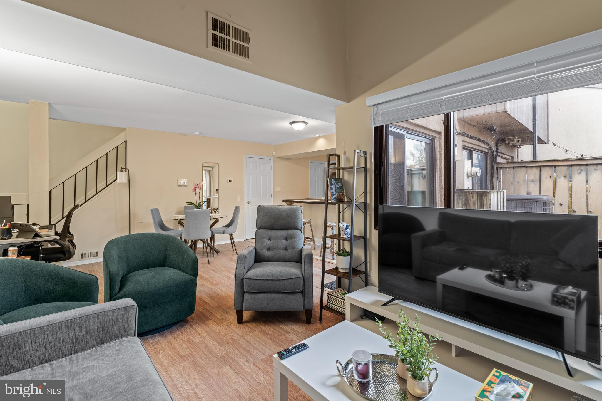 SIERRA VILLAS - Residential