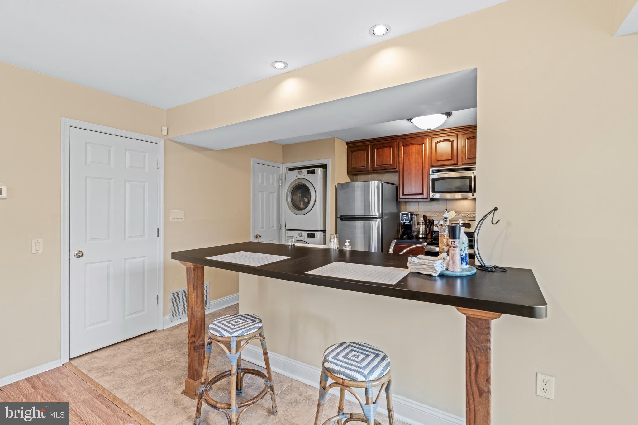 SIERRA VILLAS - Residential