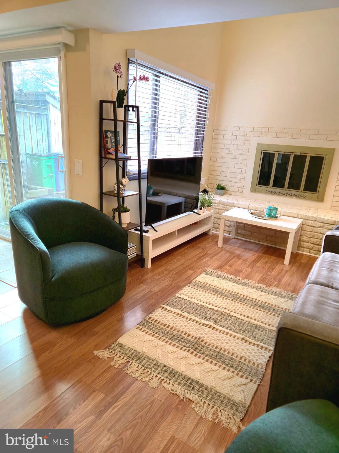 SIERRA VILLAS - Residential