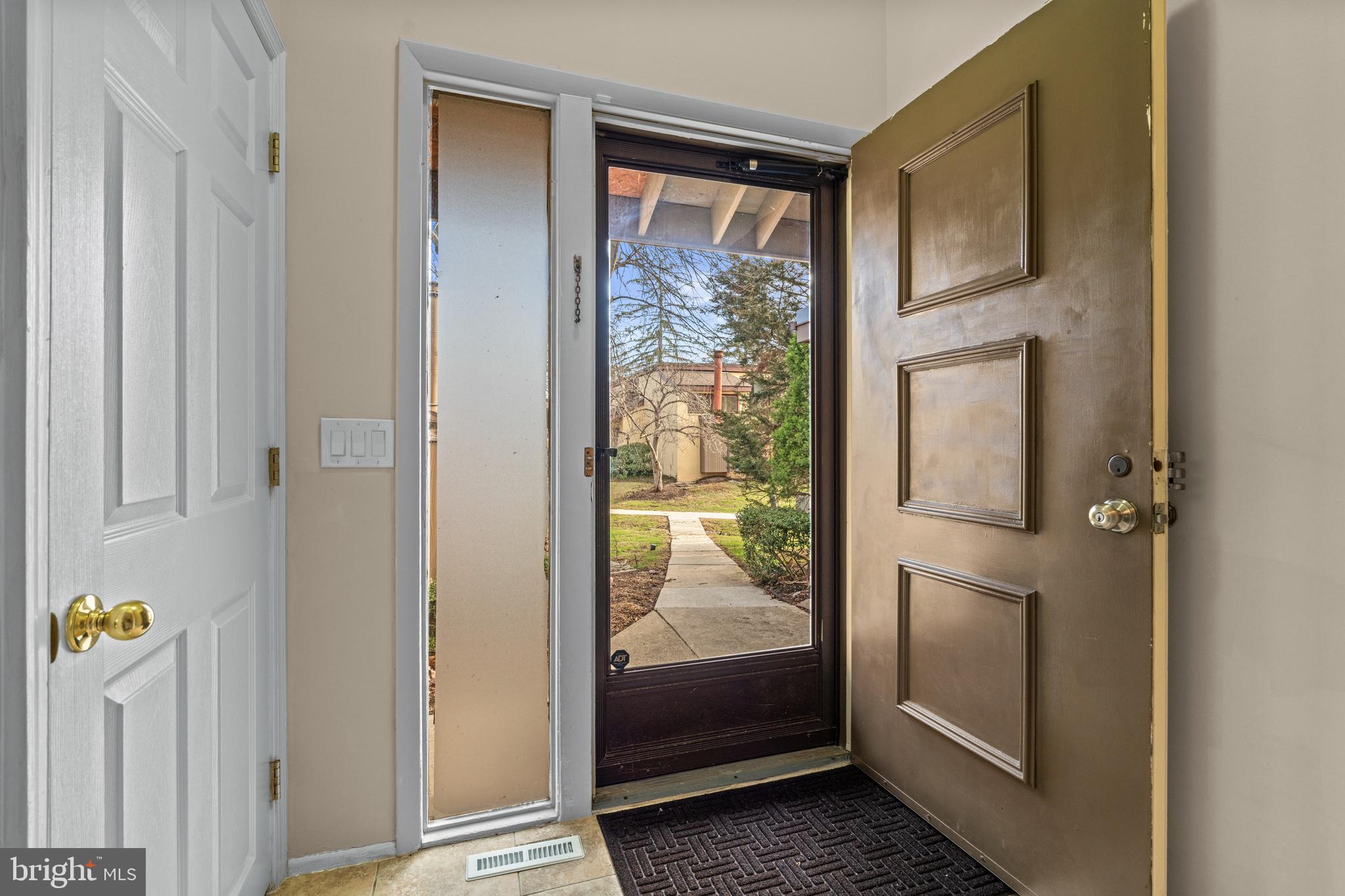 SIERRA VILLAS - Residential