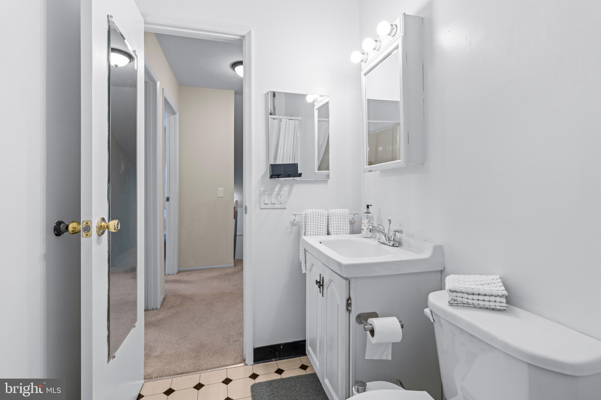 SIERRA VILLAS - Residential