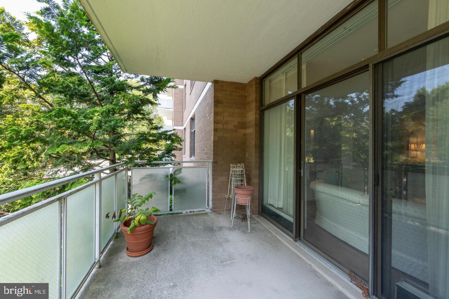 ONE SLADE - Residential