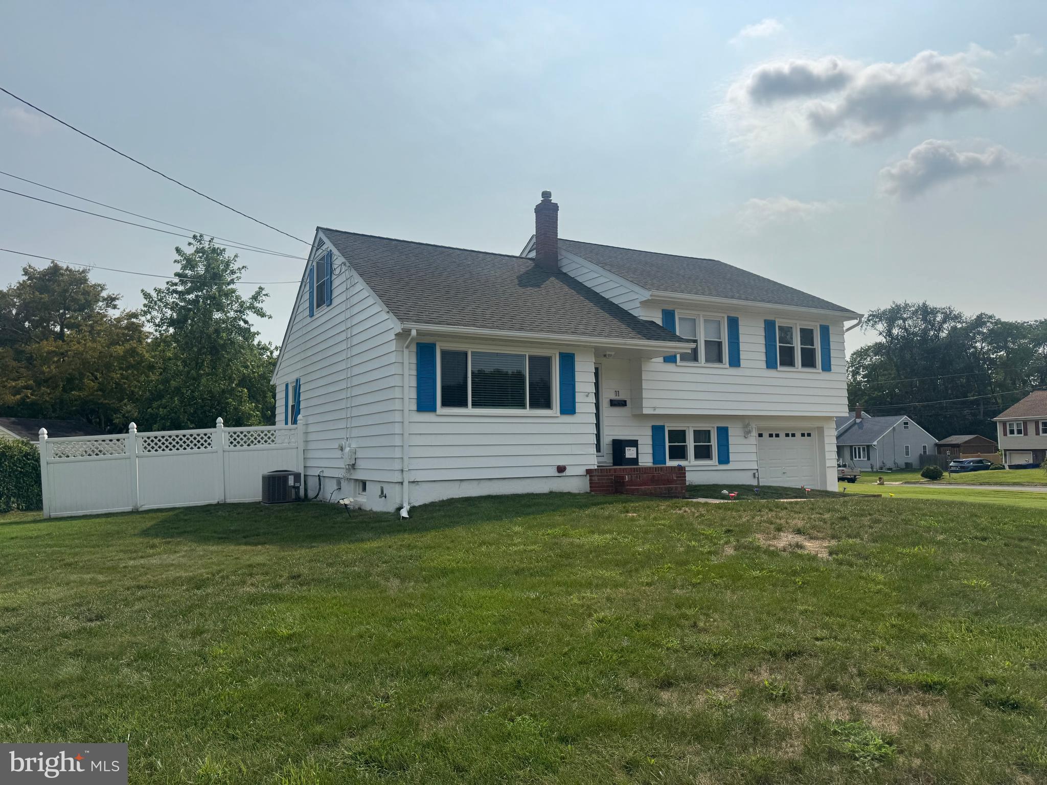 11 MANOR TERRACE
