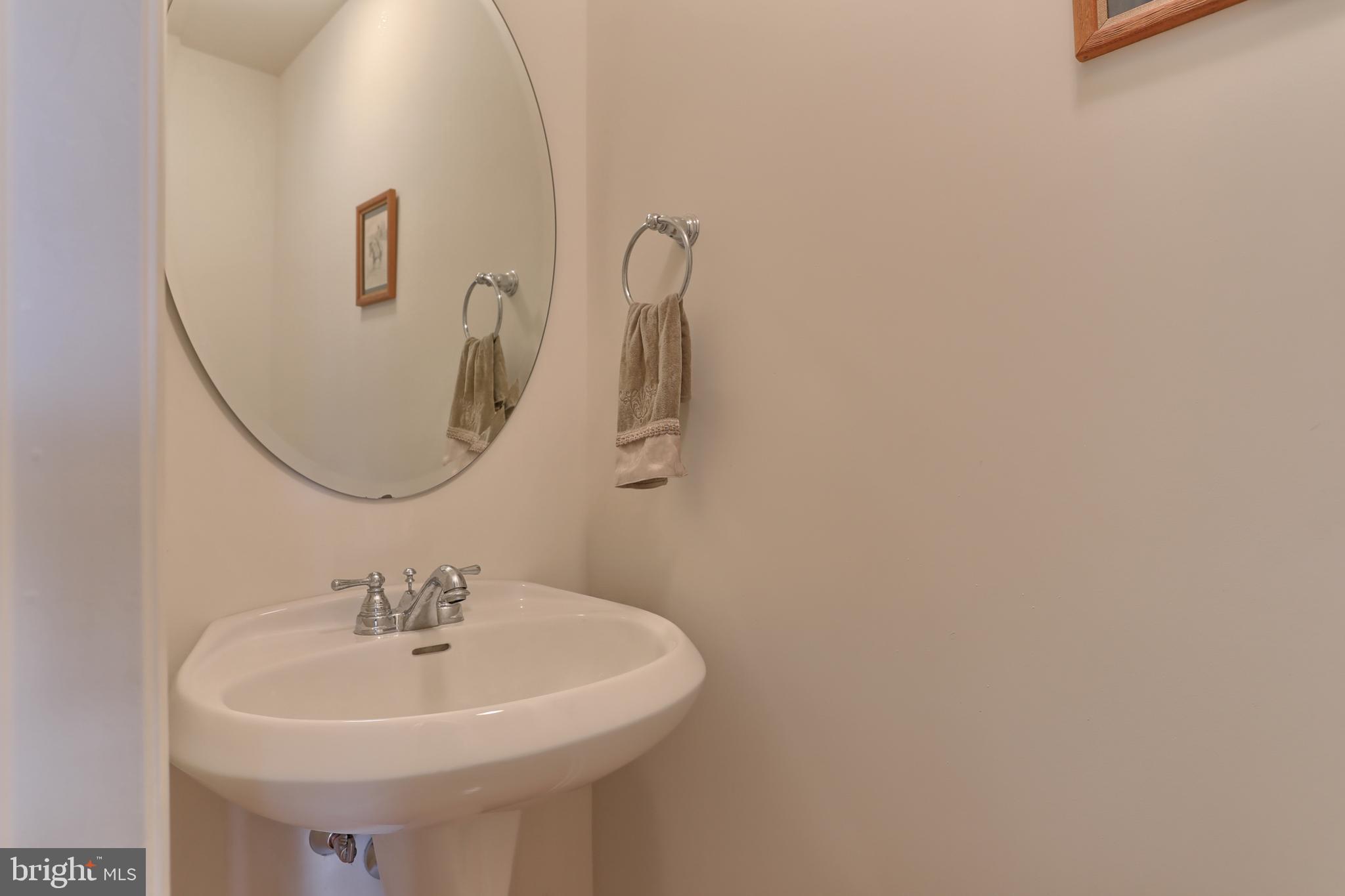 KENDALE OAKS - Residential