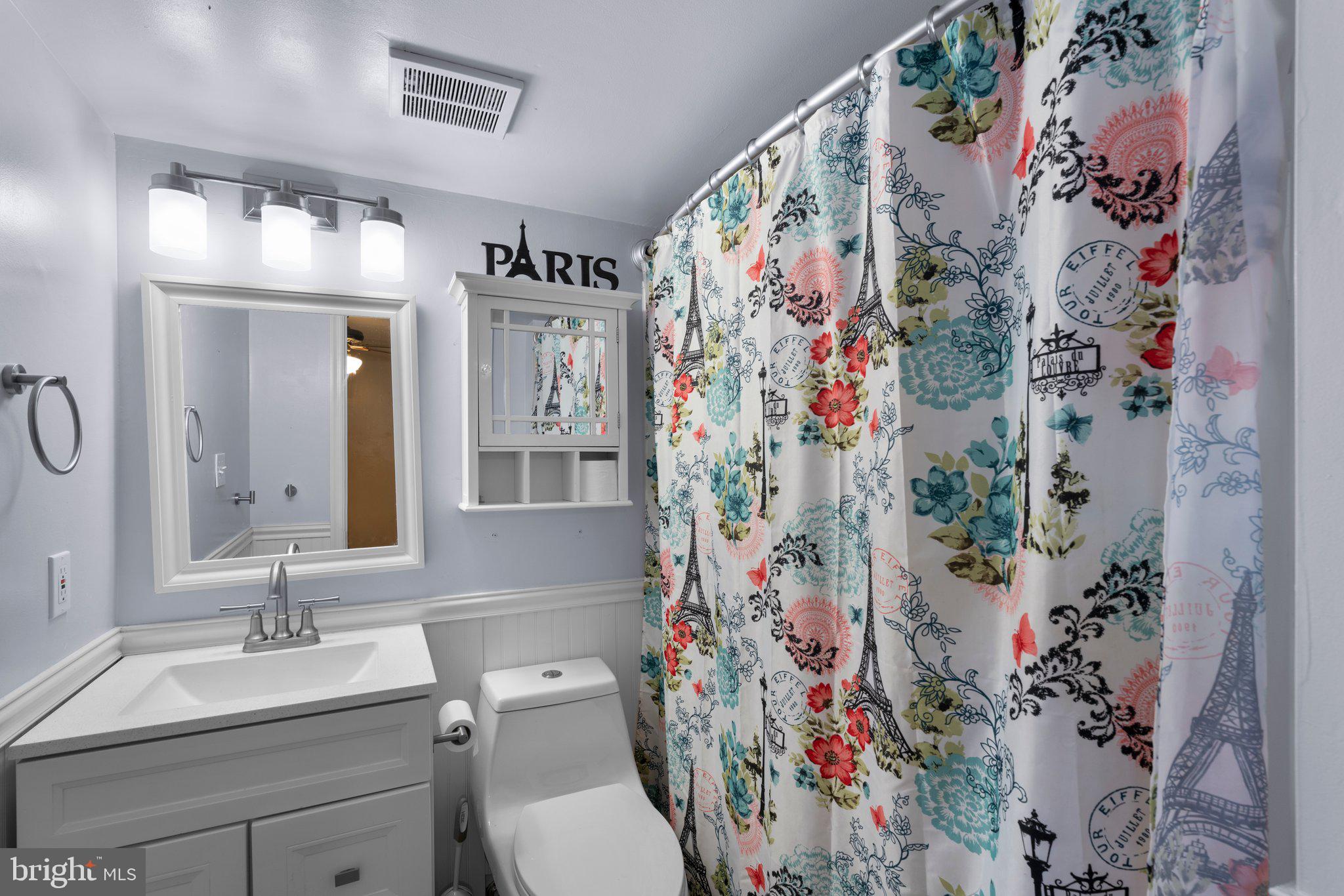 ELDERSBURG ESTATES - Residential