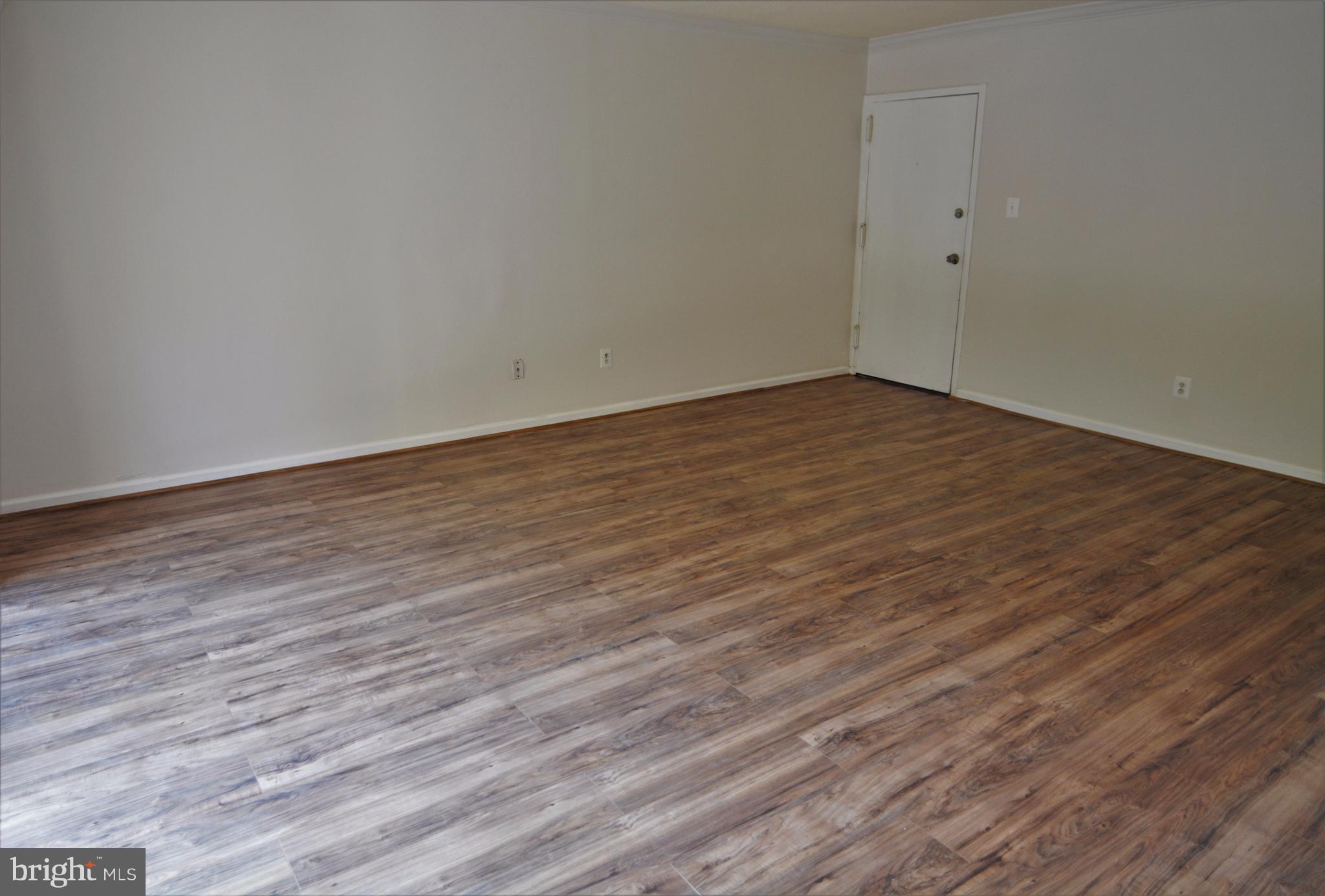 COLCHESTER TOWNE - Residential