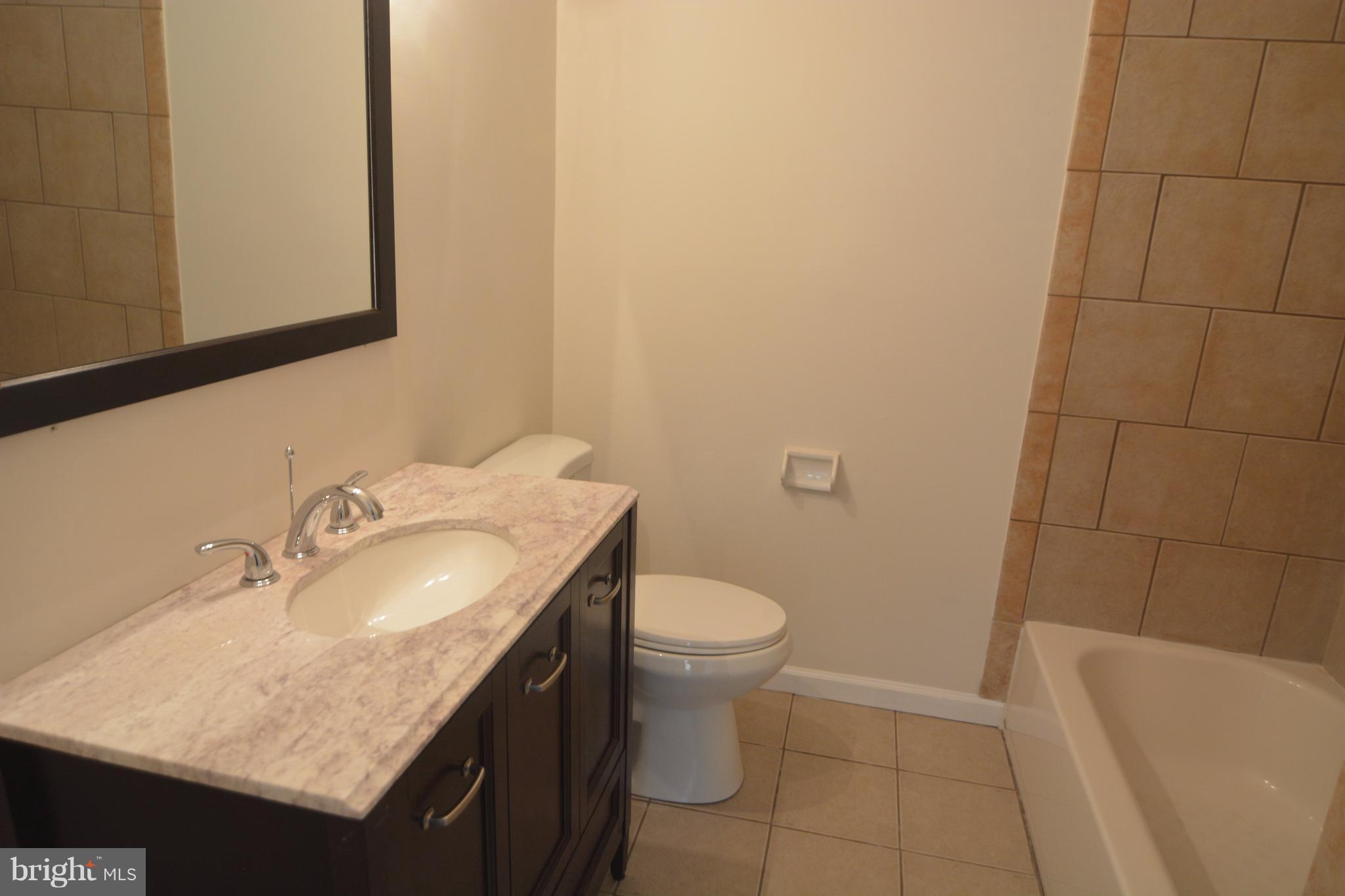 COLCHESTER TOWNE - Residential