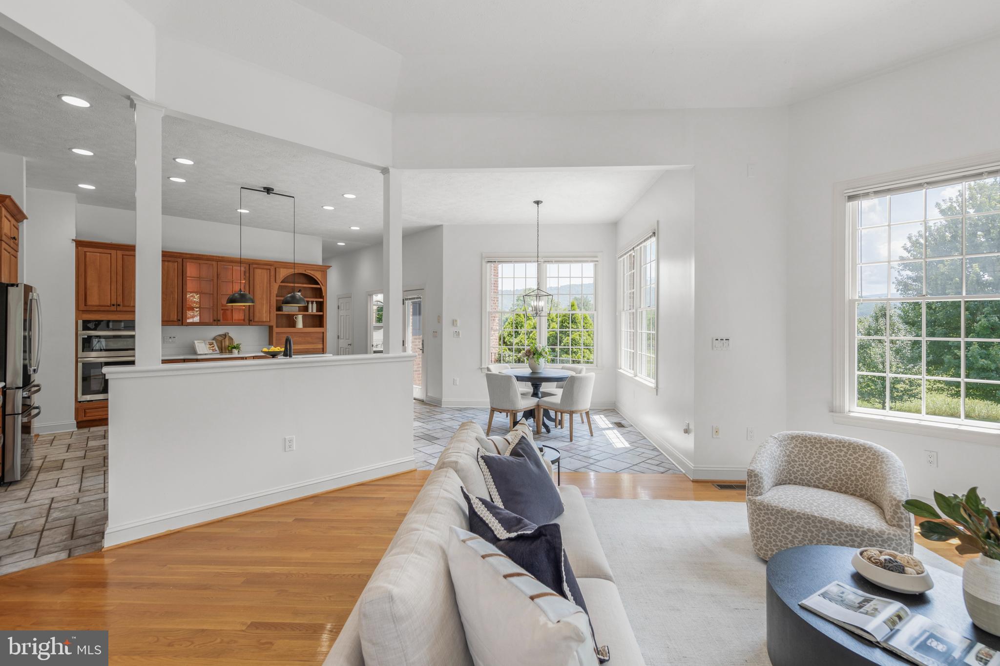 HIGHLAND PARK - Residential