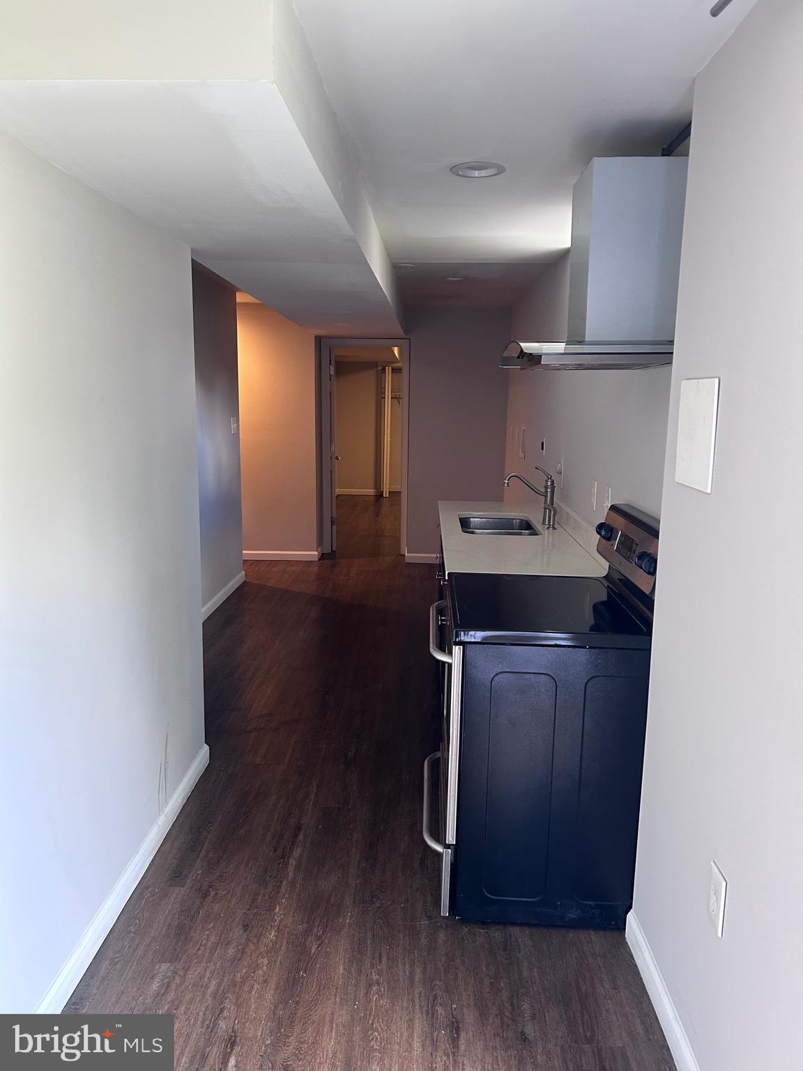 21 ALLENHURST COURT