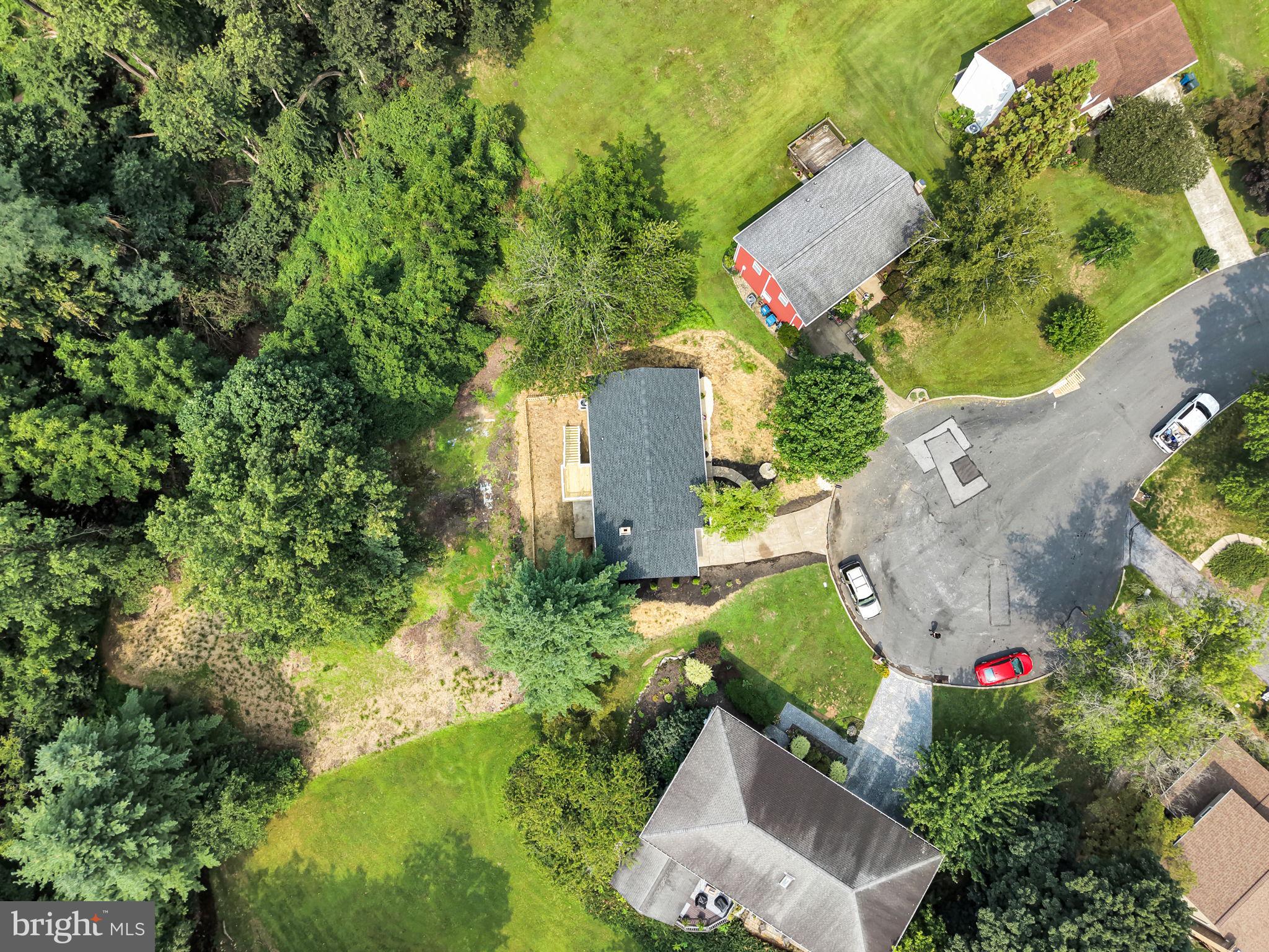 519 LAVINA DRIVE
