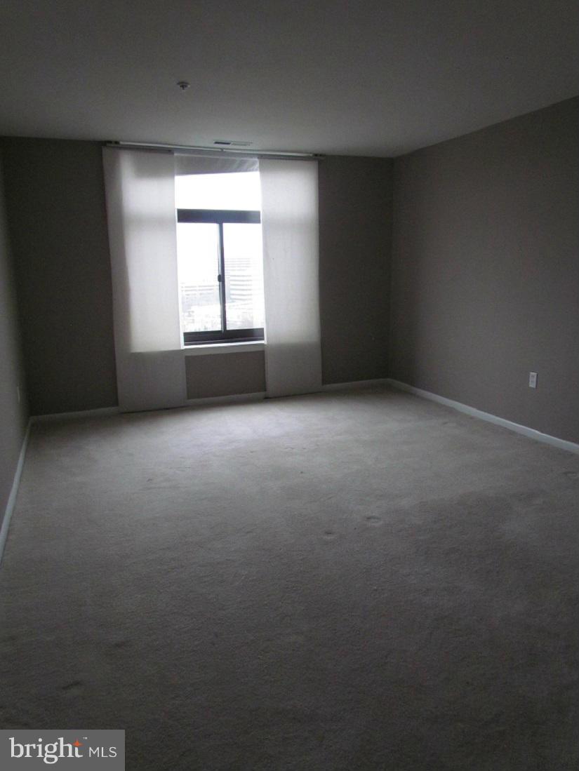 DULANEY VALLEY GARDENS - Residential