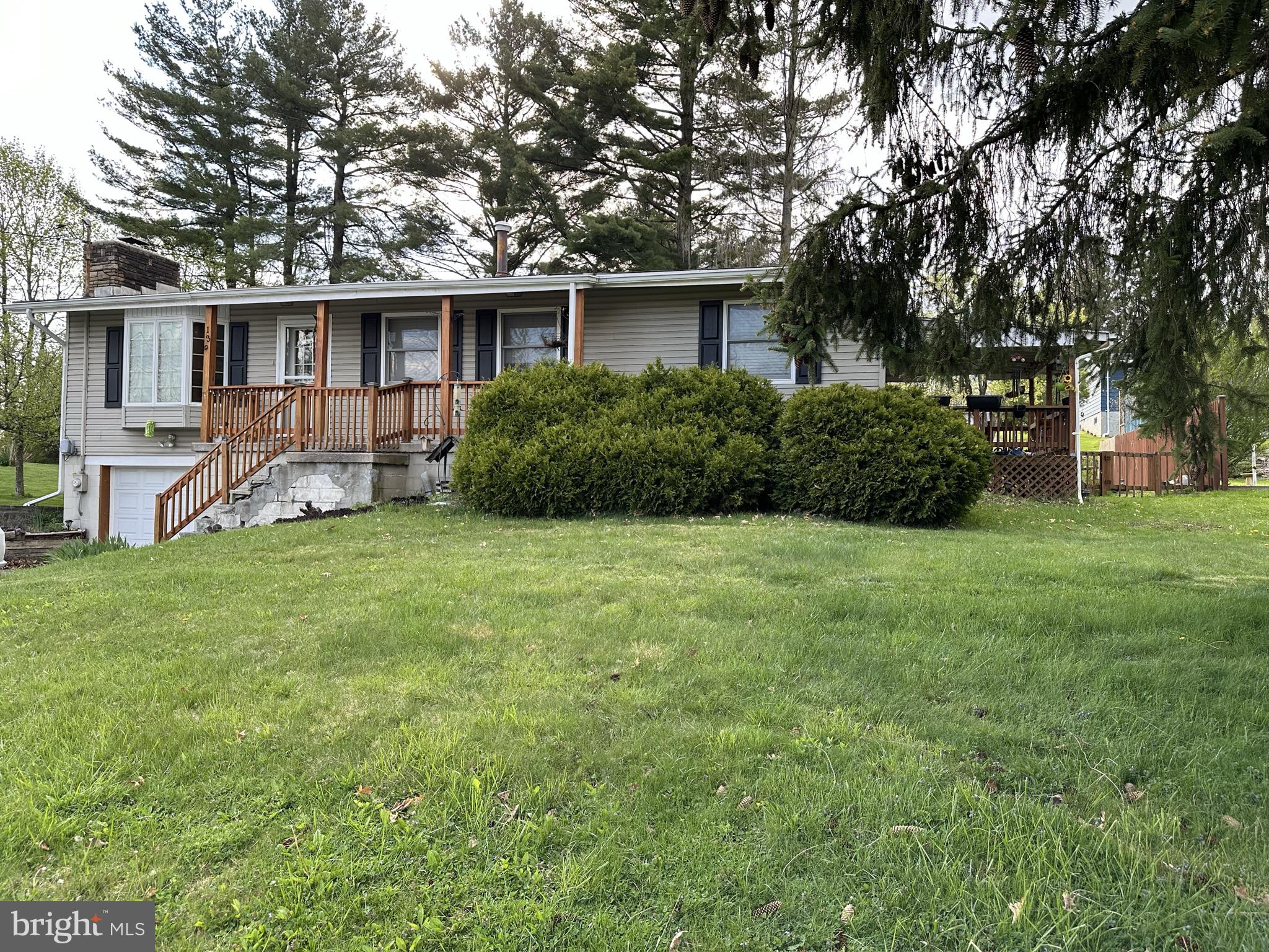 OAK HALL - Residential