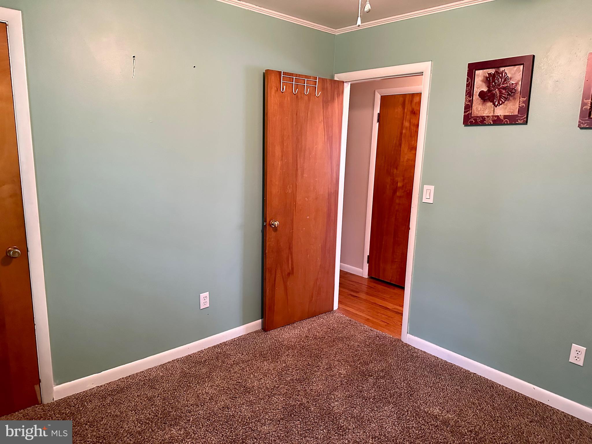 OAK HALL - Residential