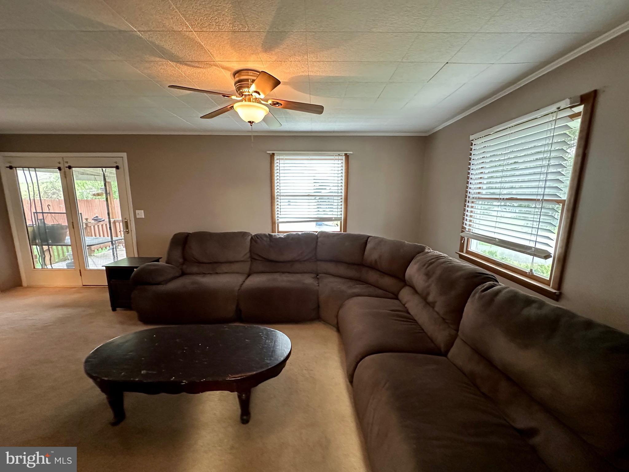 OAK HALL - Residential