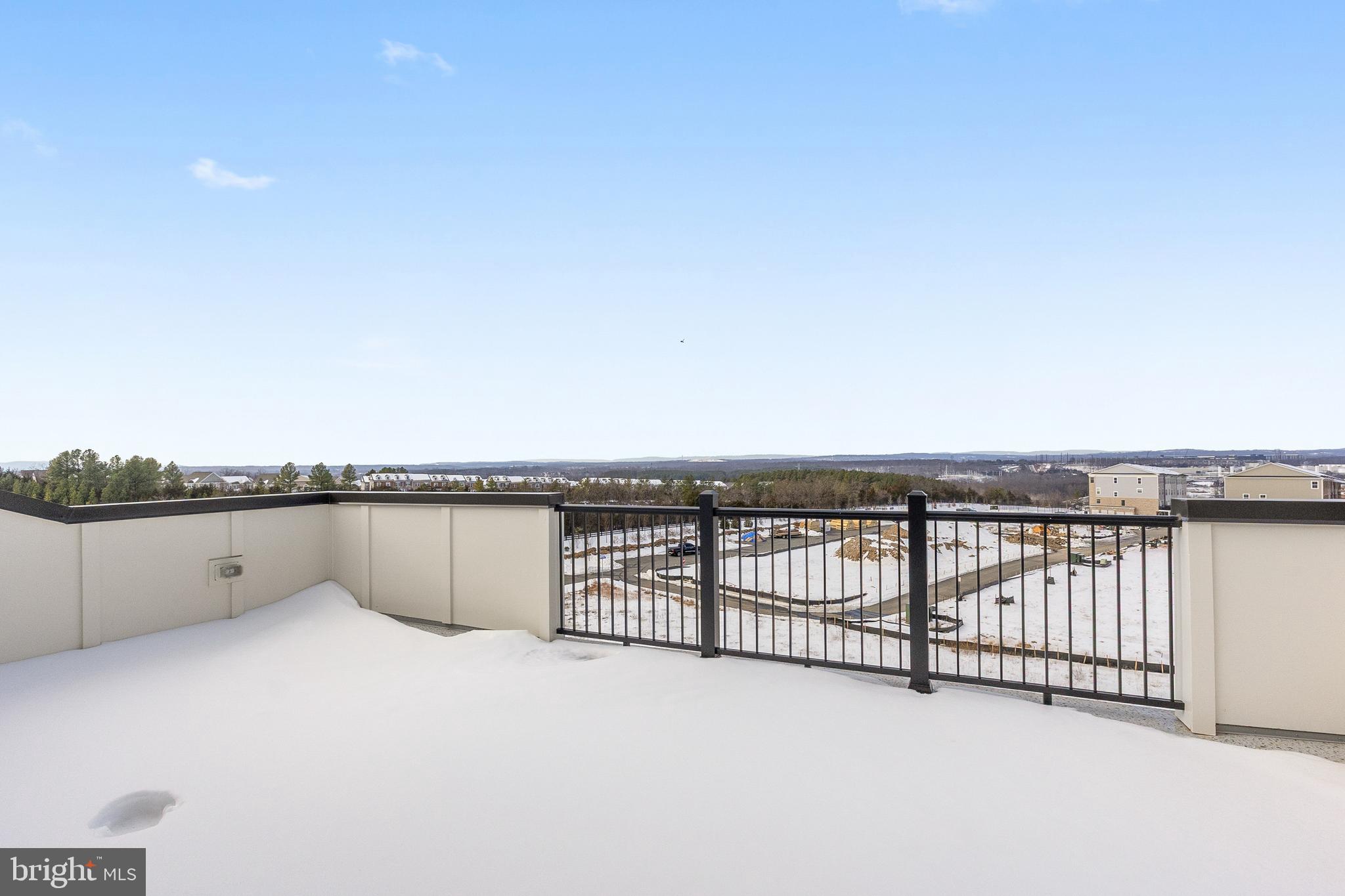 GOOSE CREEK VILLAGE - Residential