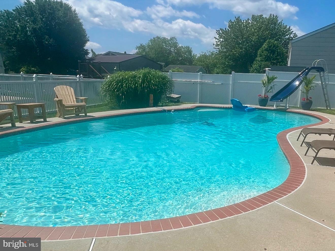 4501 SANDRA LAKE ROAD