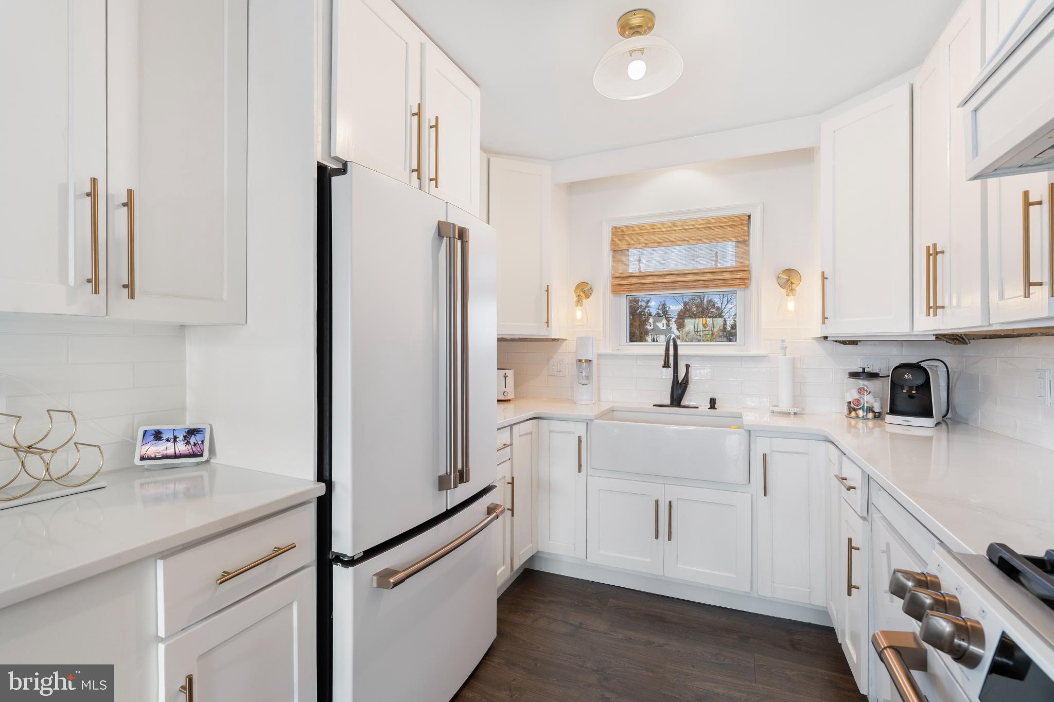 PERRY HALL VILLAGE - Residential