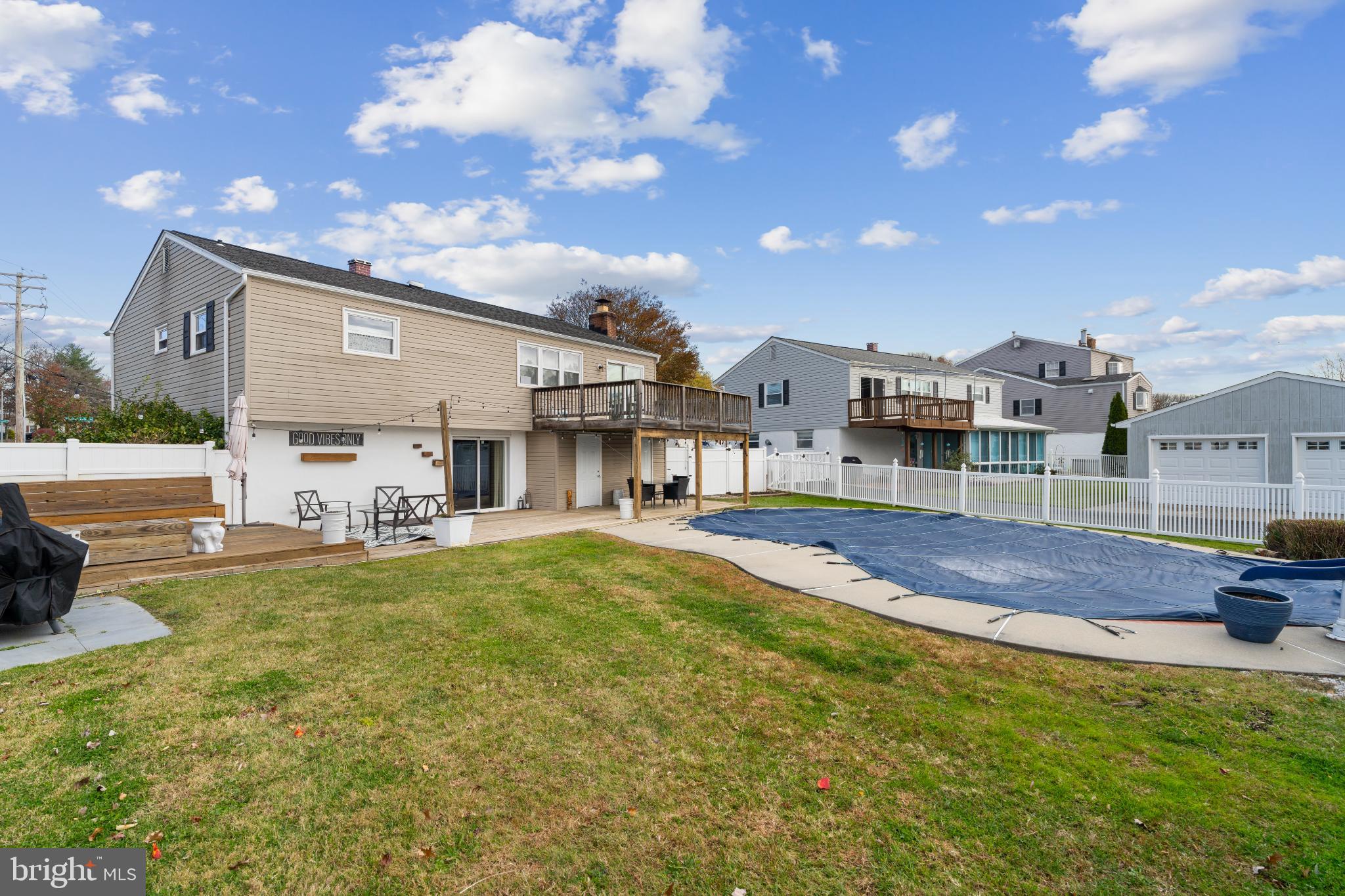 PERRY HALL VILLAGE - Residential