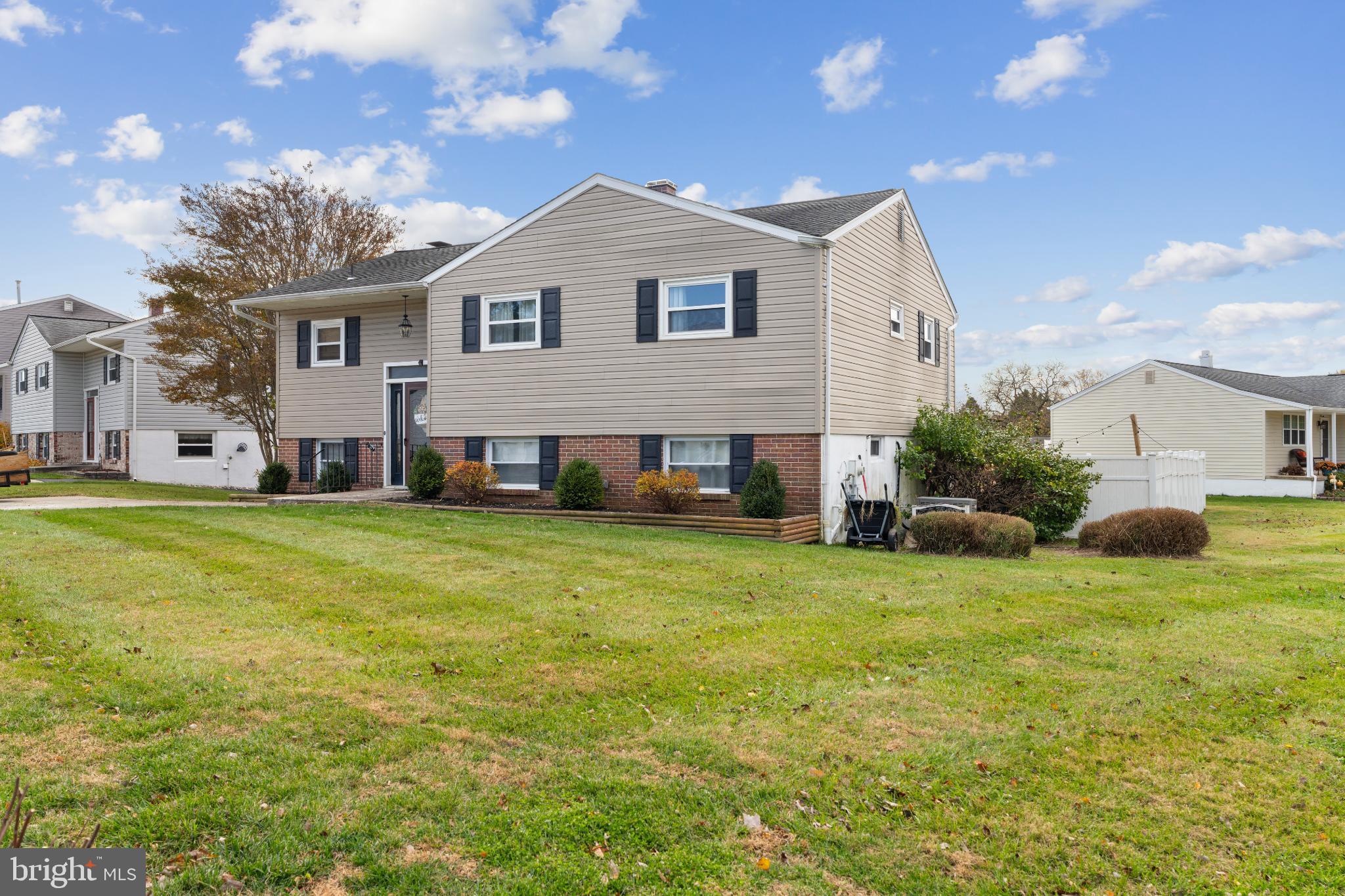 4501 SANDRA LAKE ROAD